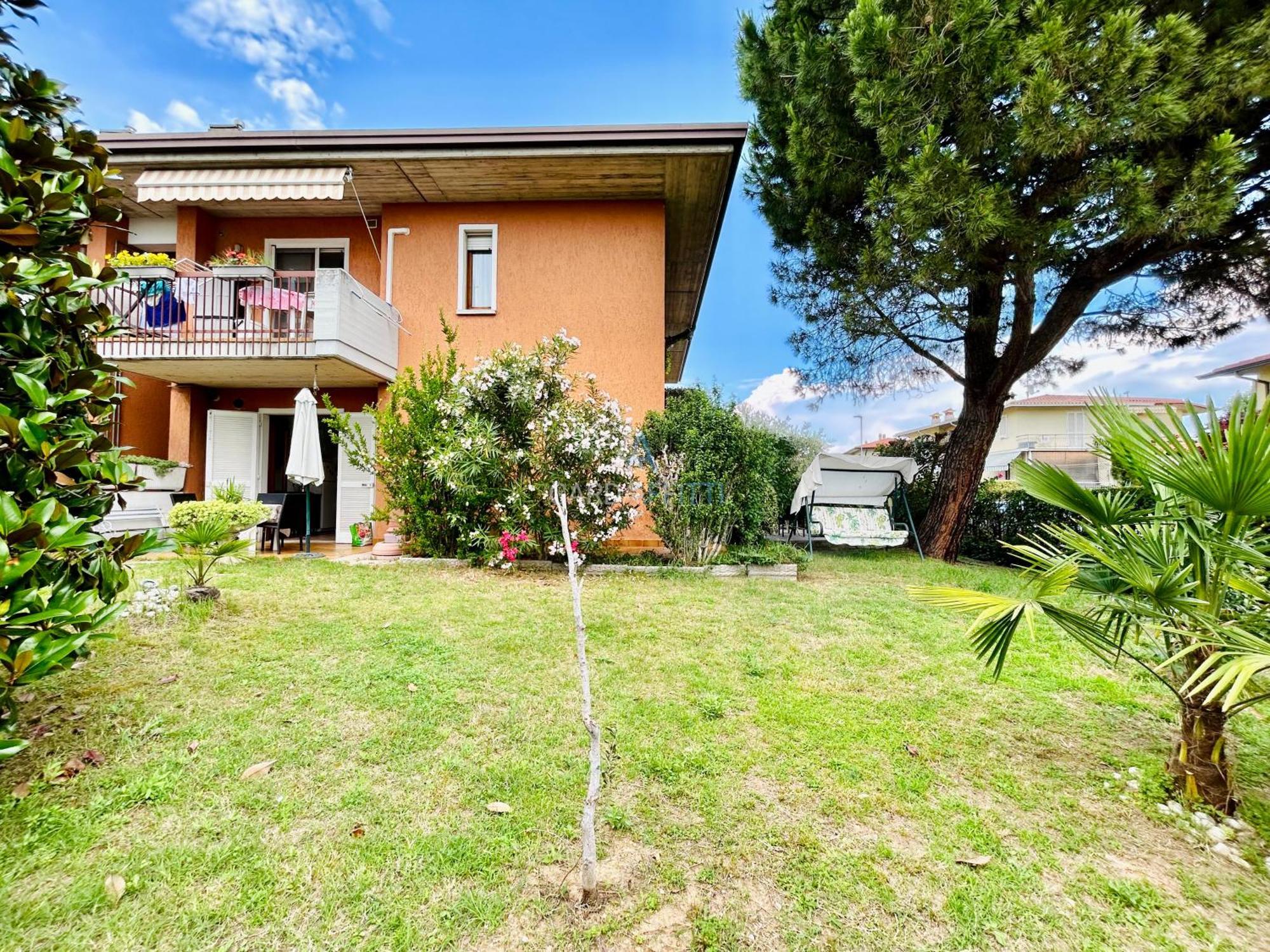 Apartment Anubi Apt-5 Min Dal Di Garda-giardino Privato Sirmione