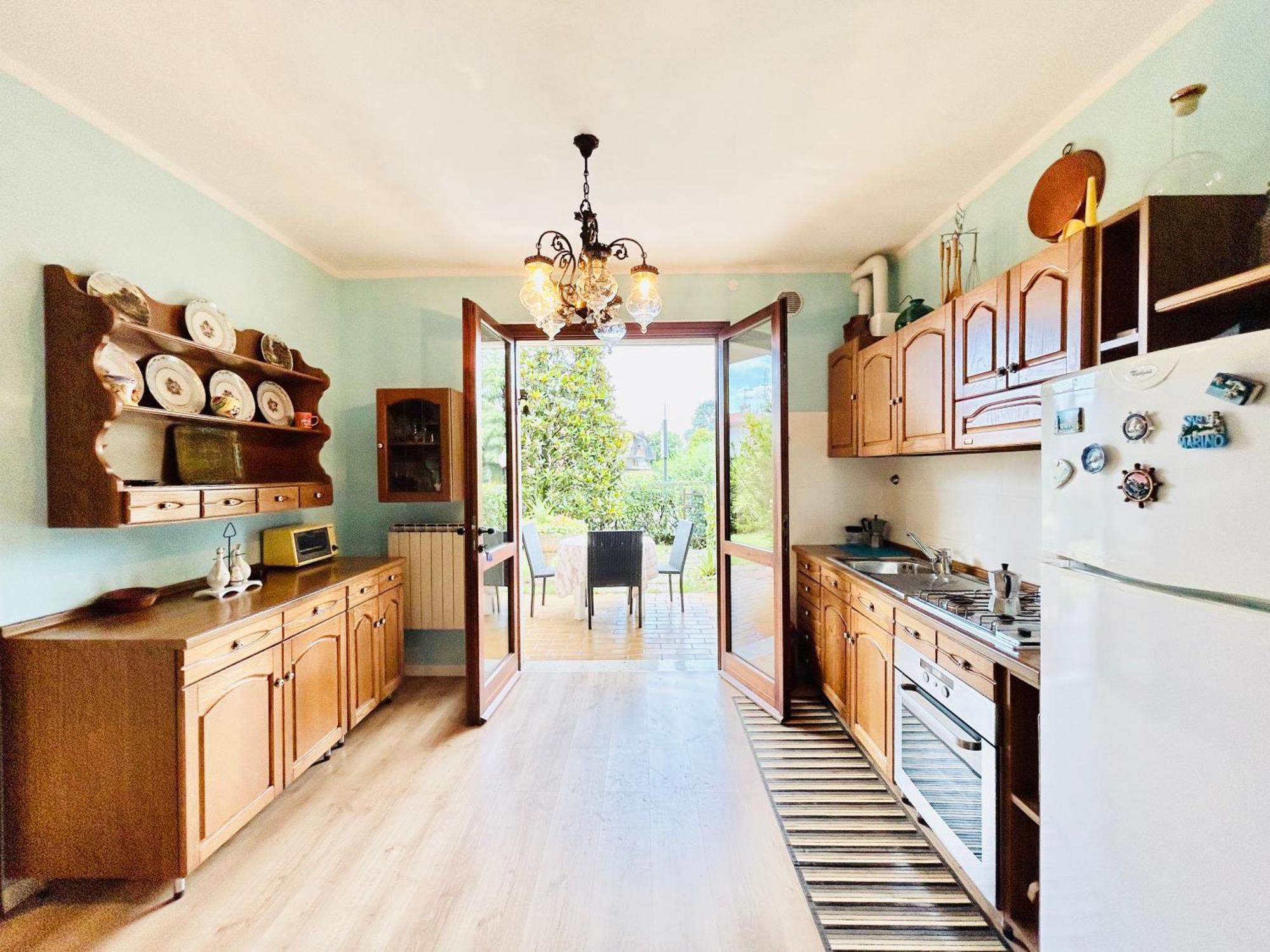Anubi Apt-5 Min Dal Di Garda-giardino Privato *