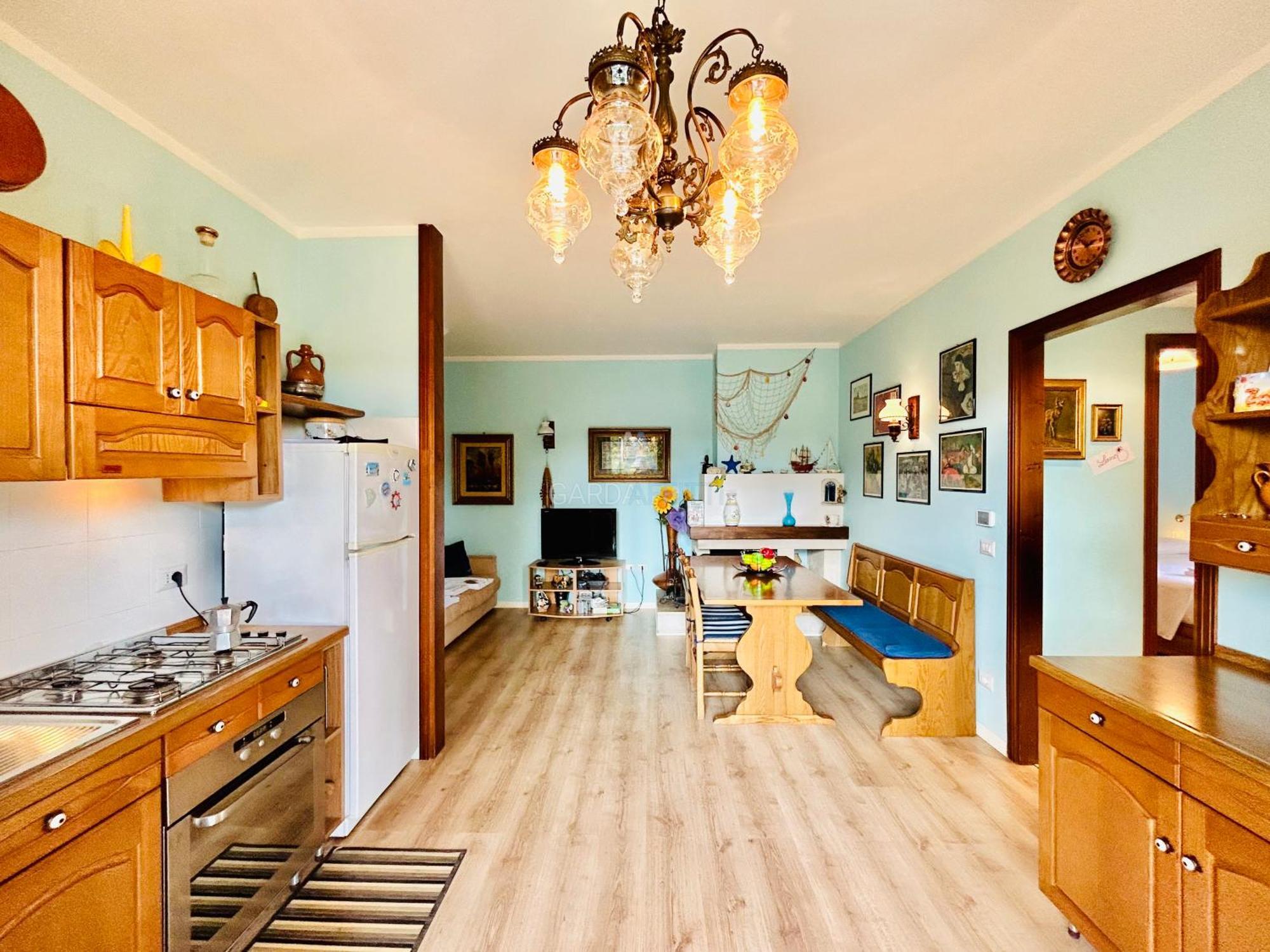 Apartment Anubi Apt-5 Min Dal Di Garda-giardino Privato Sirmione