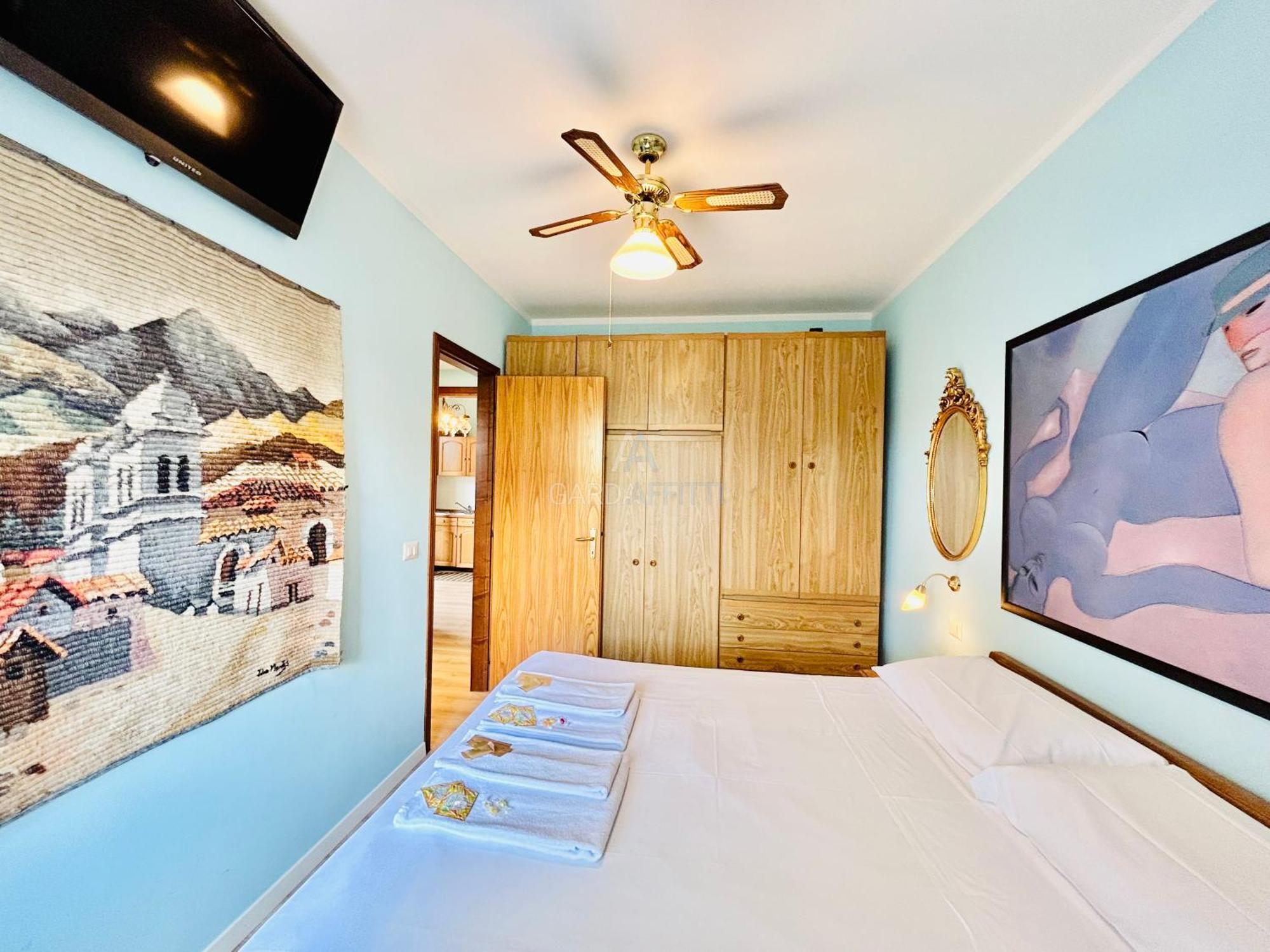 Anubi Apt-5 Min Dal Di Garda-giardino Privato Apartment Sirmione