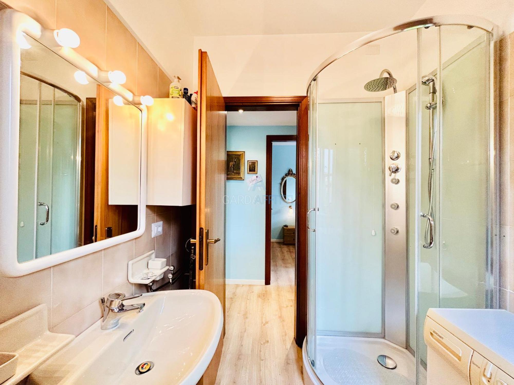 Apartment Anubi Apt-5 Min Dal Di Garda-giardino Privato *