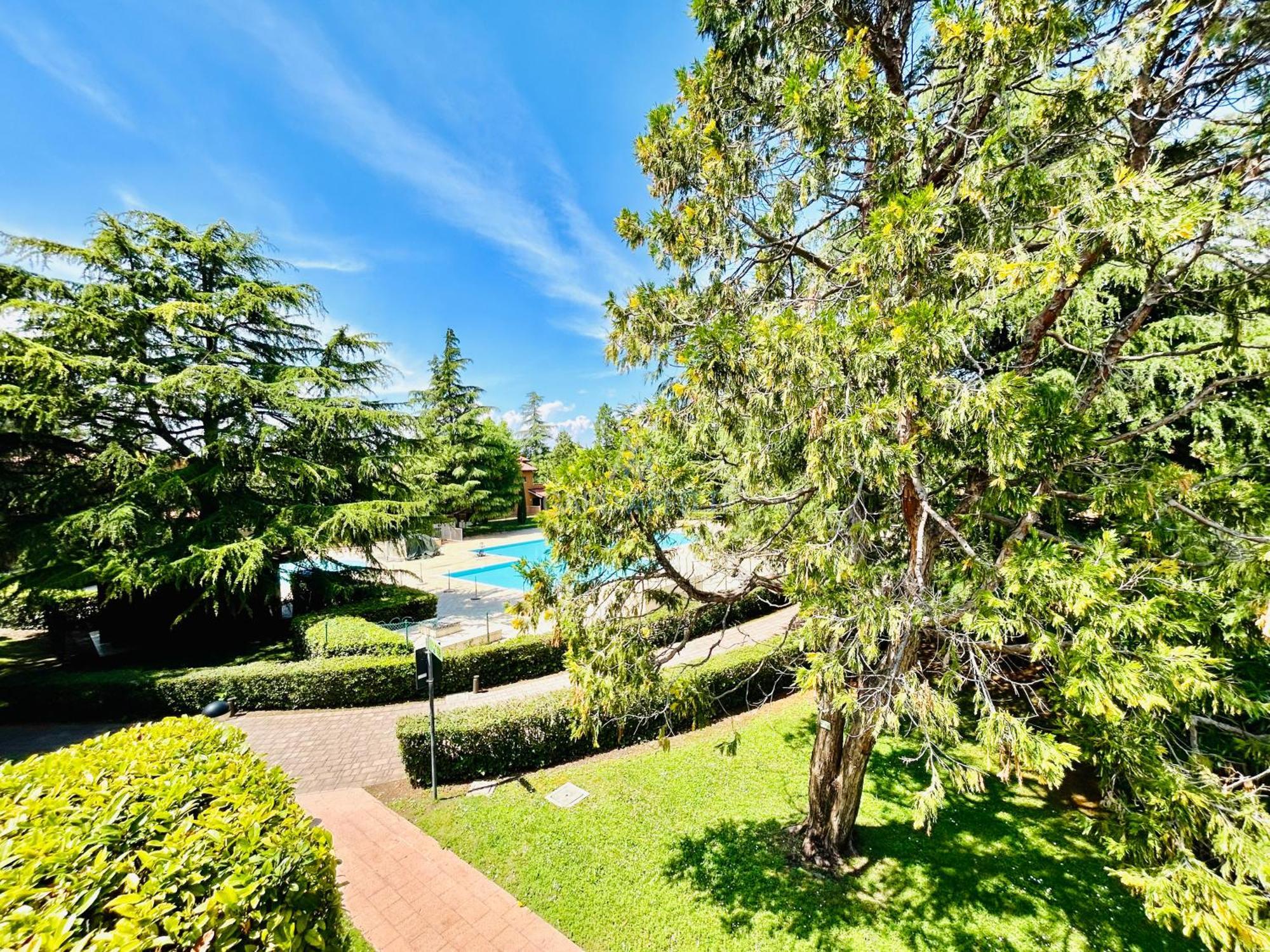 Crono Apt-200m Dal Di Garda Con Piscina Apartment
