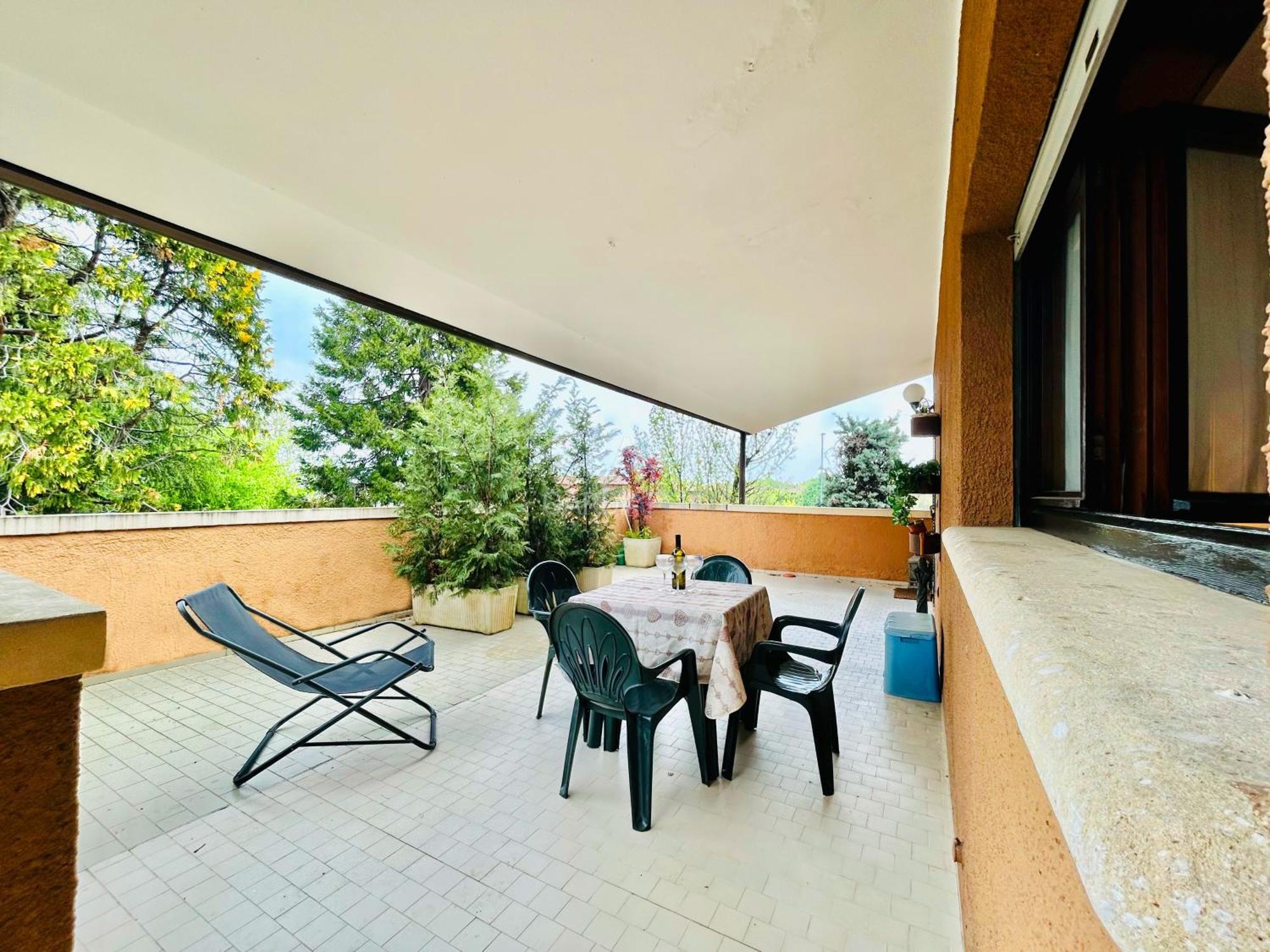 Crono Apt-200m Dal Di Garda Con Piscina * Sirmione