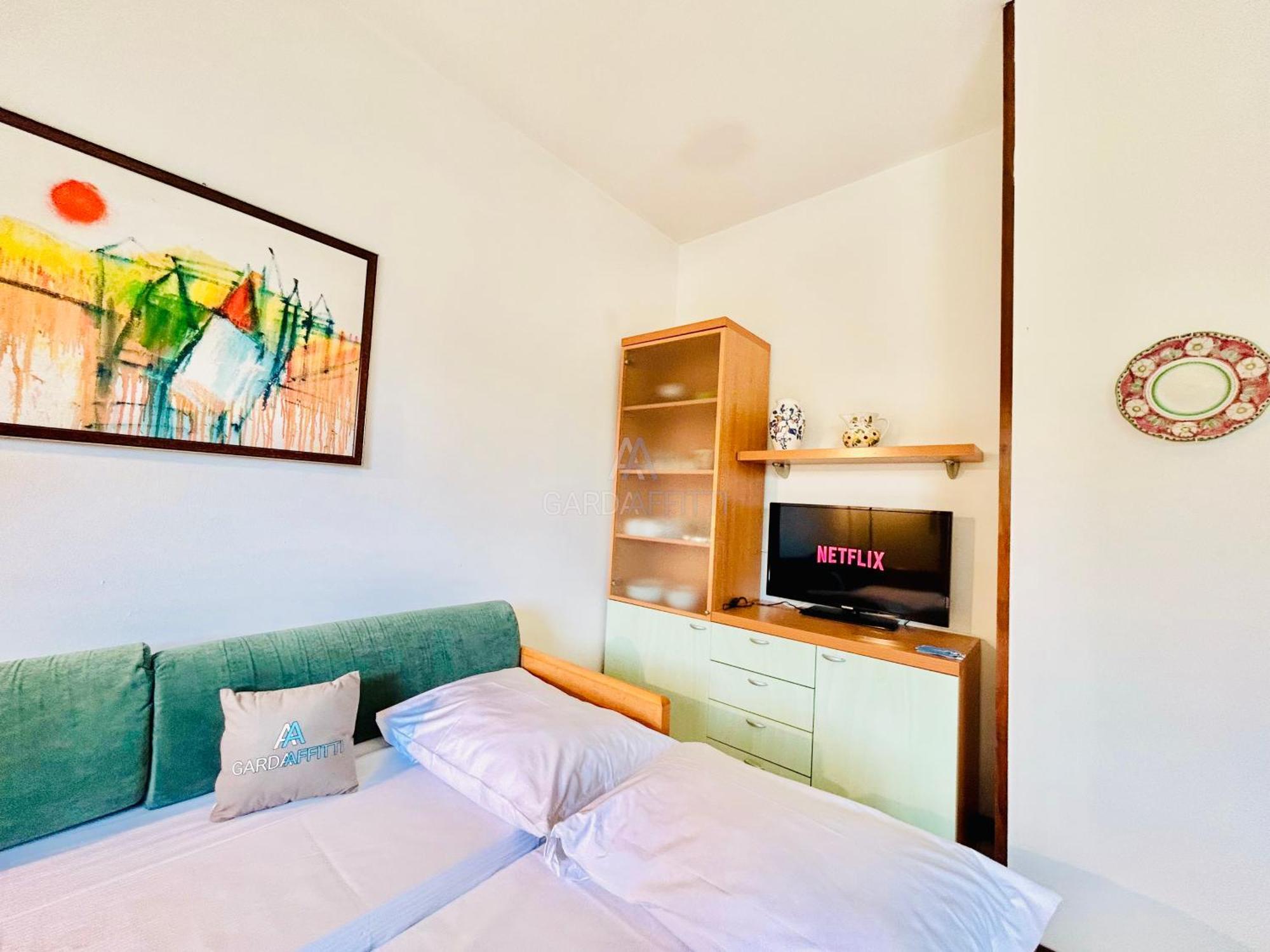Crono Apt-200m Dal Di Garda Con Piscina Apartment *