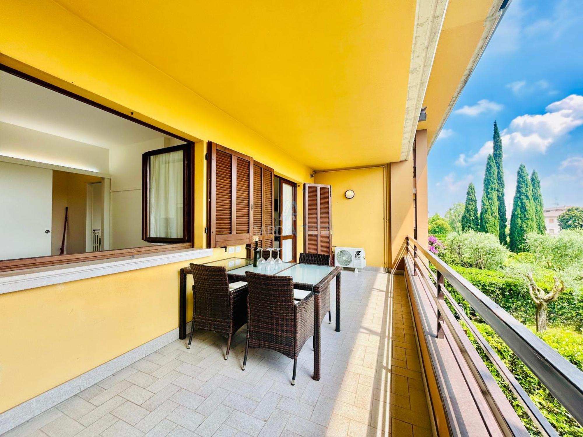 Sole - Relax In Piscina Nel Cuore Di *
