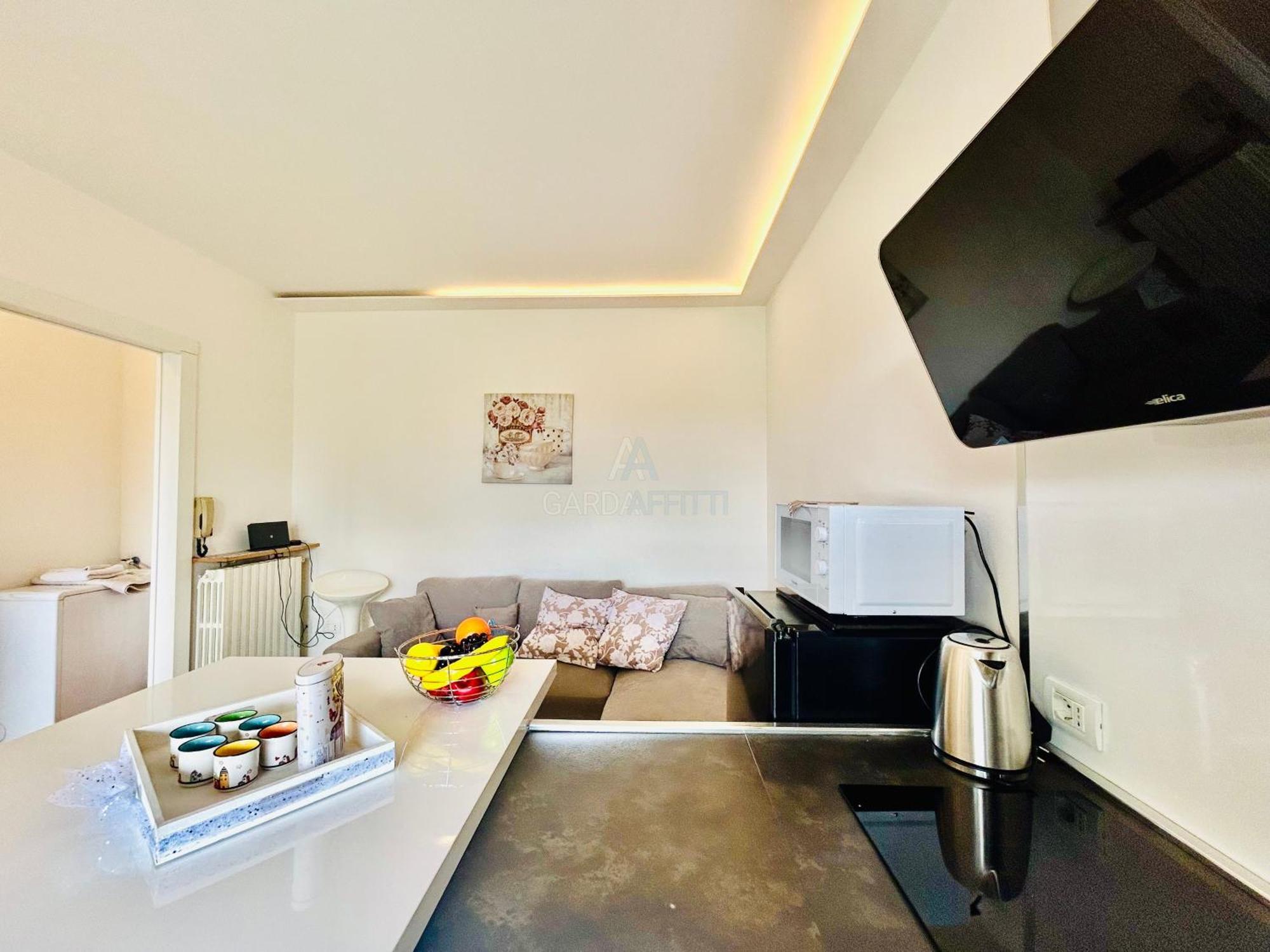 Sole - Relax In Piscina Nel Cuore Di Apartment Sirmione