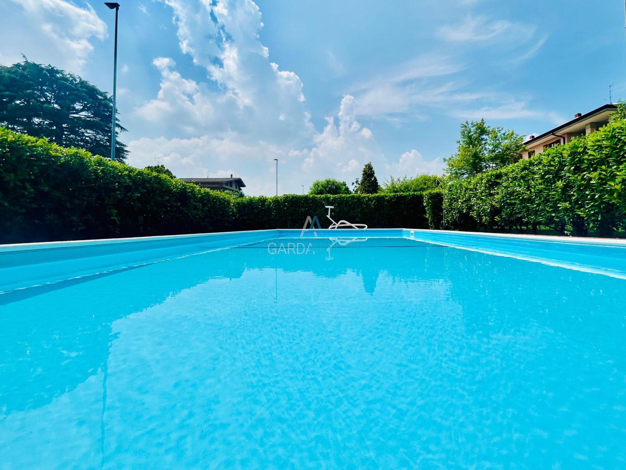 Sole - Relax In Piscina Nel Cuore Di *