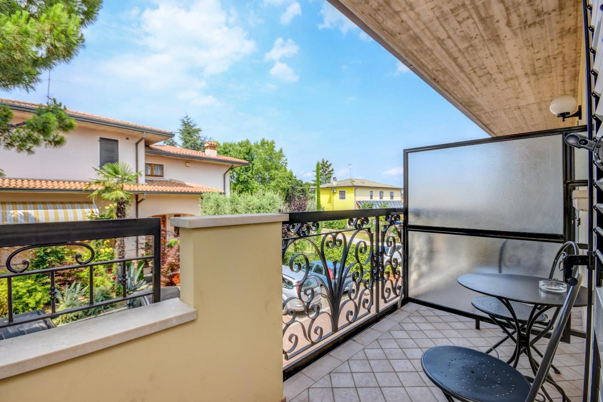 America 3* Sirmione