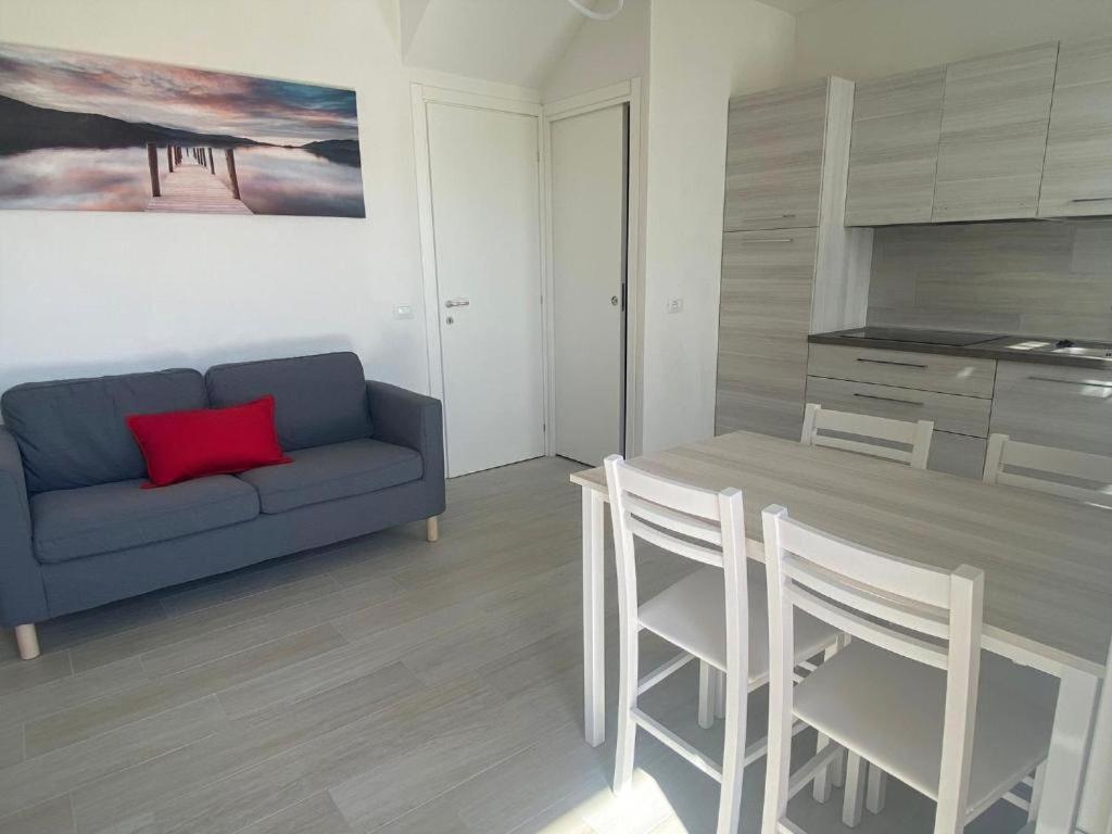 - Independent House With Garden * Sirmione