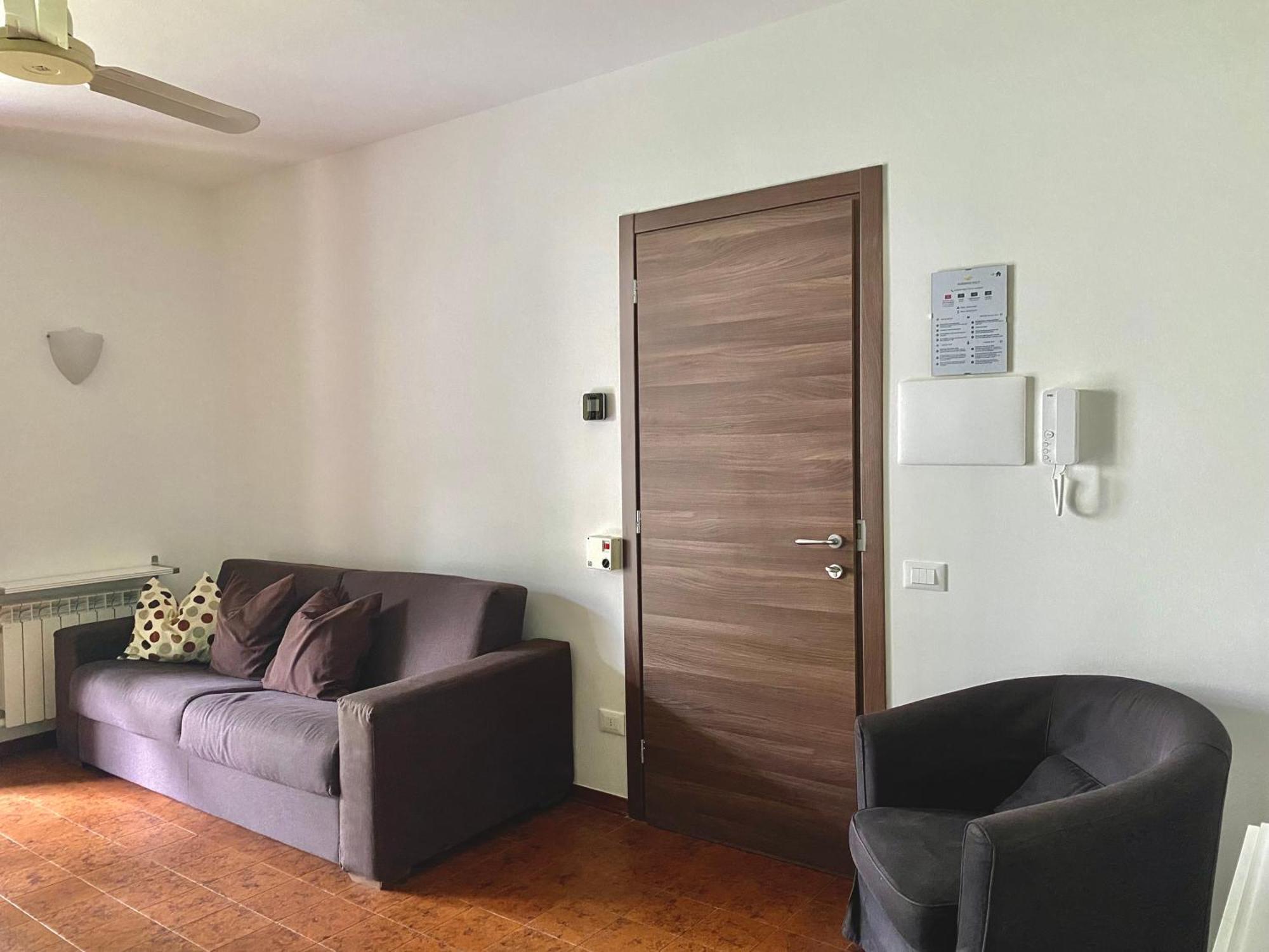 Jolly Apartment
