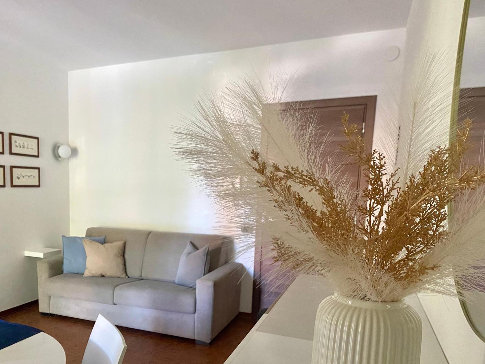 Jolly Apartment