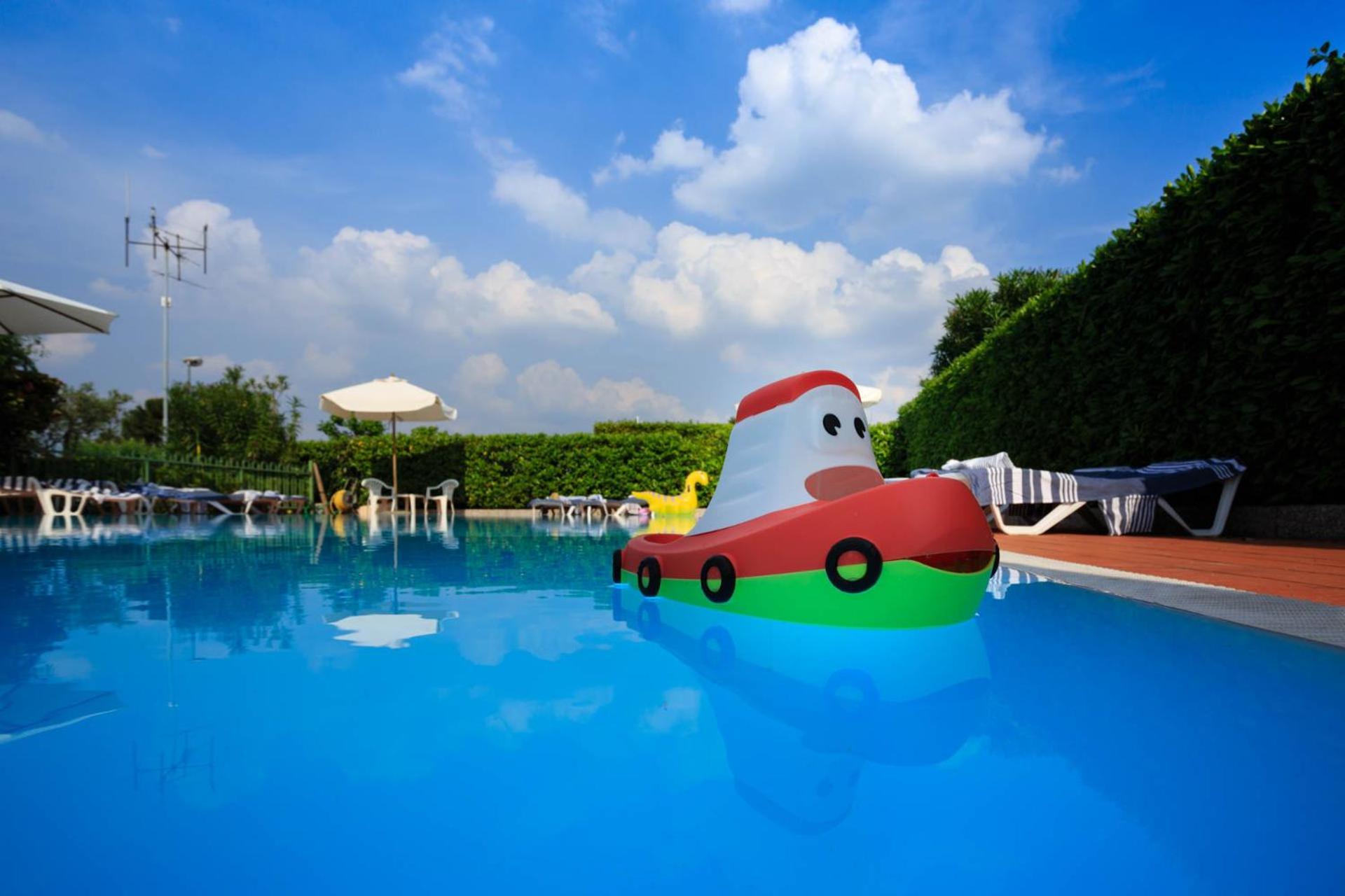 Bellasirmione Aparthotel 3*