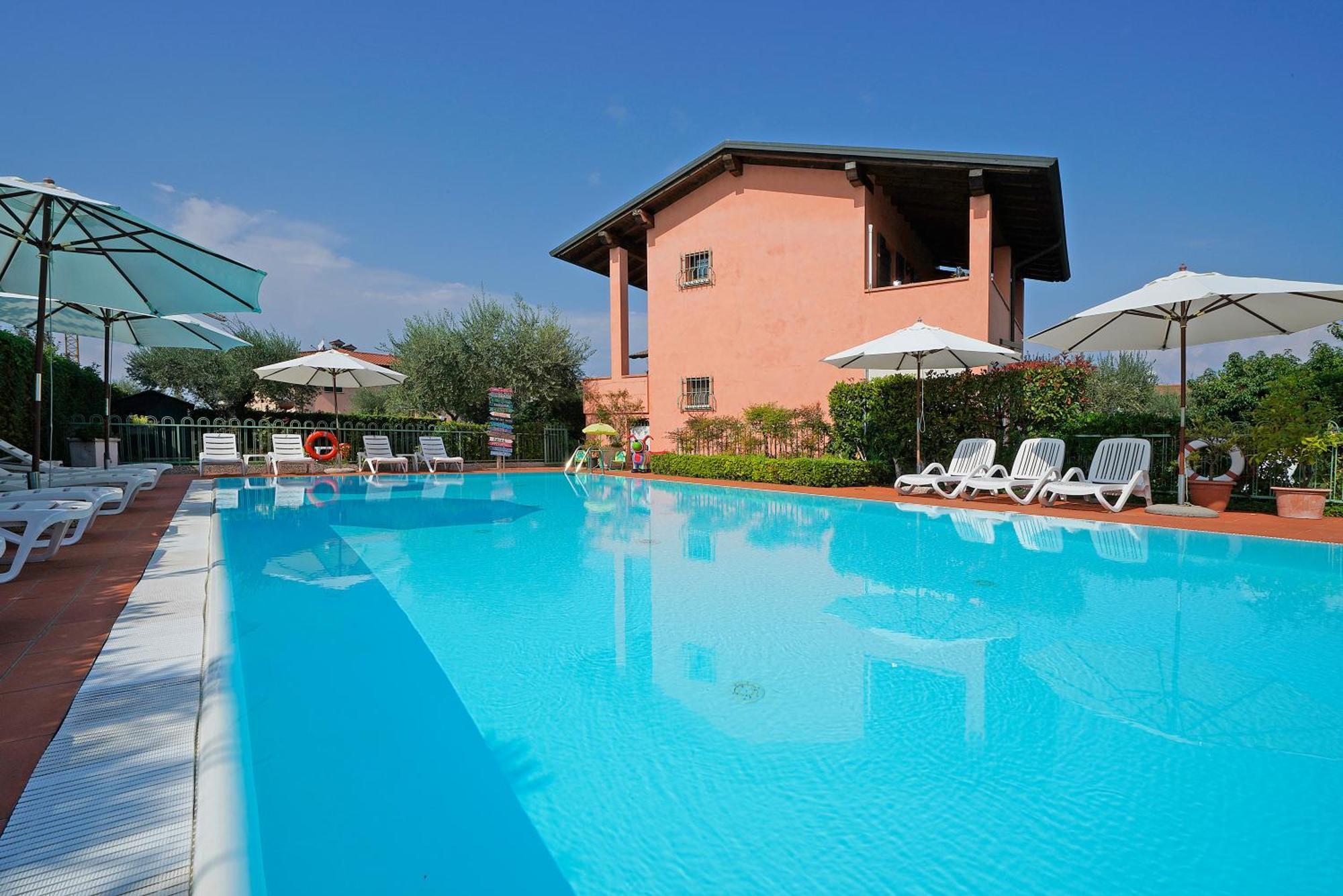 Aparthotel Bellasirmione Sirmione