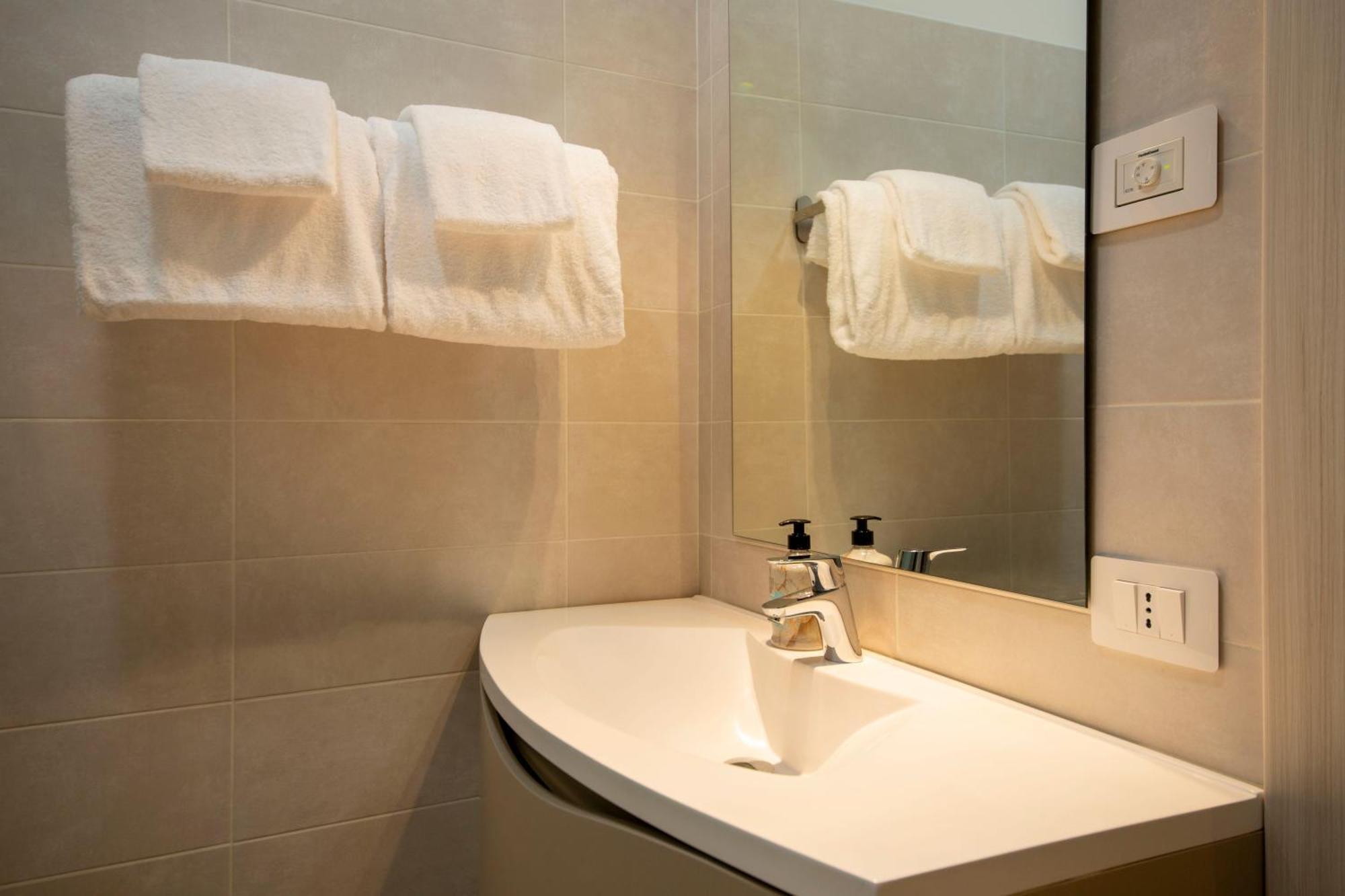 Appartamento Sirmione4u - Casa Caleidos Sirmione