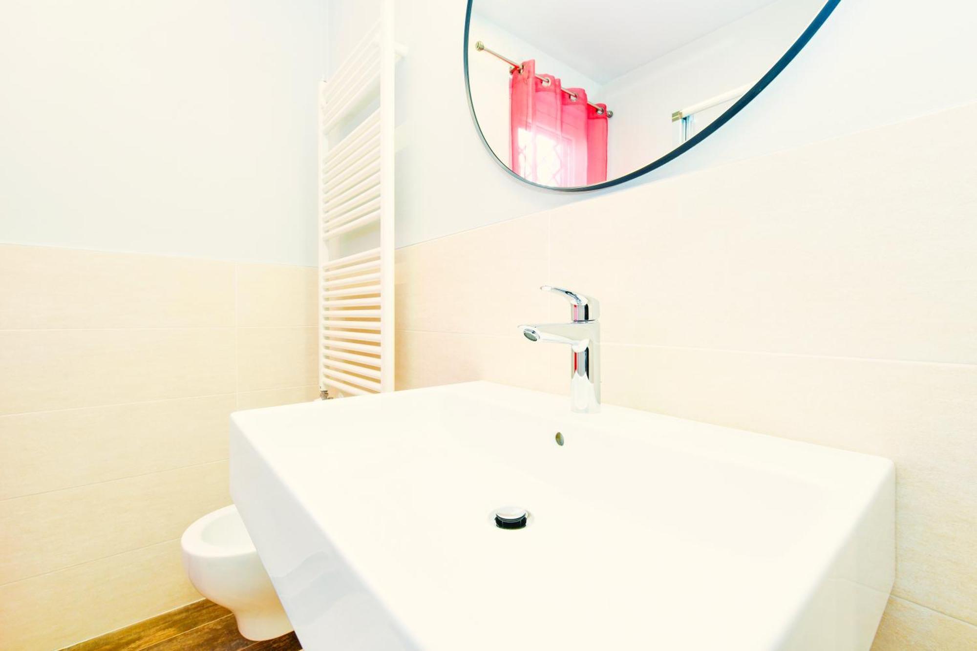 The Captain Apartment *