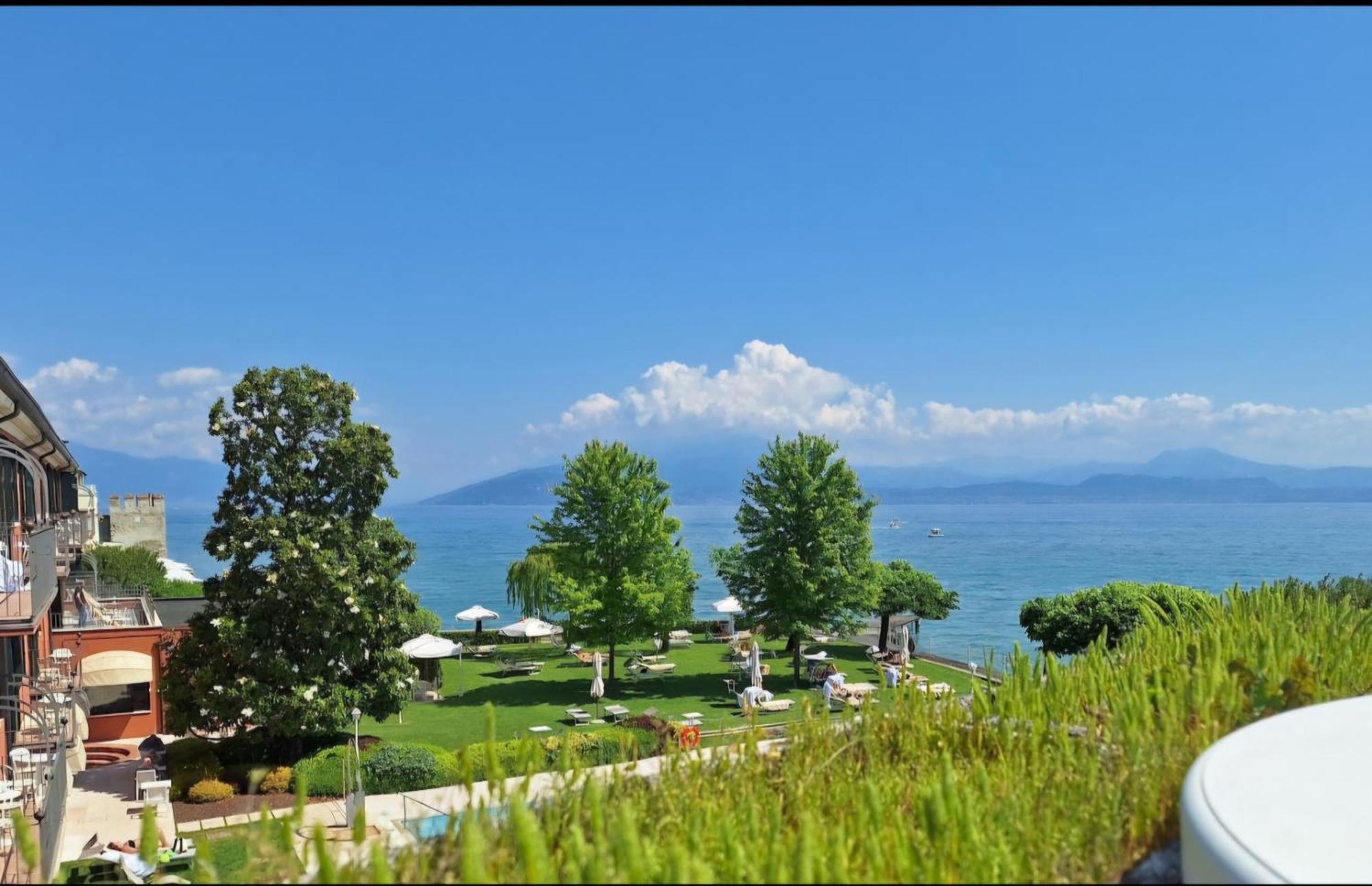 Viola Fronte Apartment Sirmione