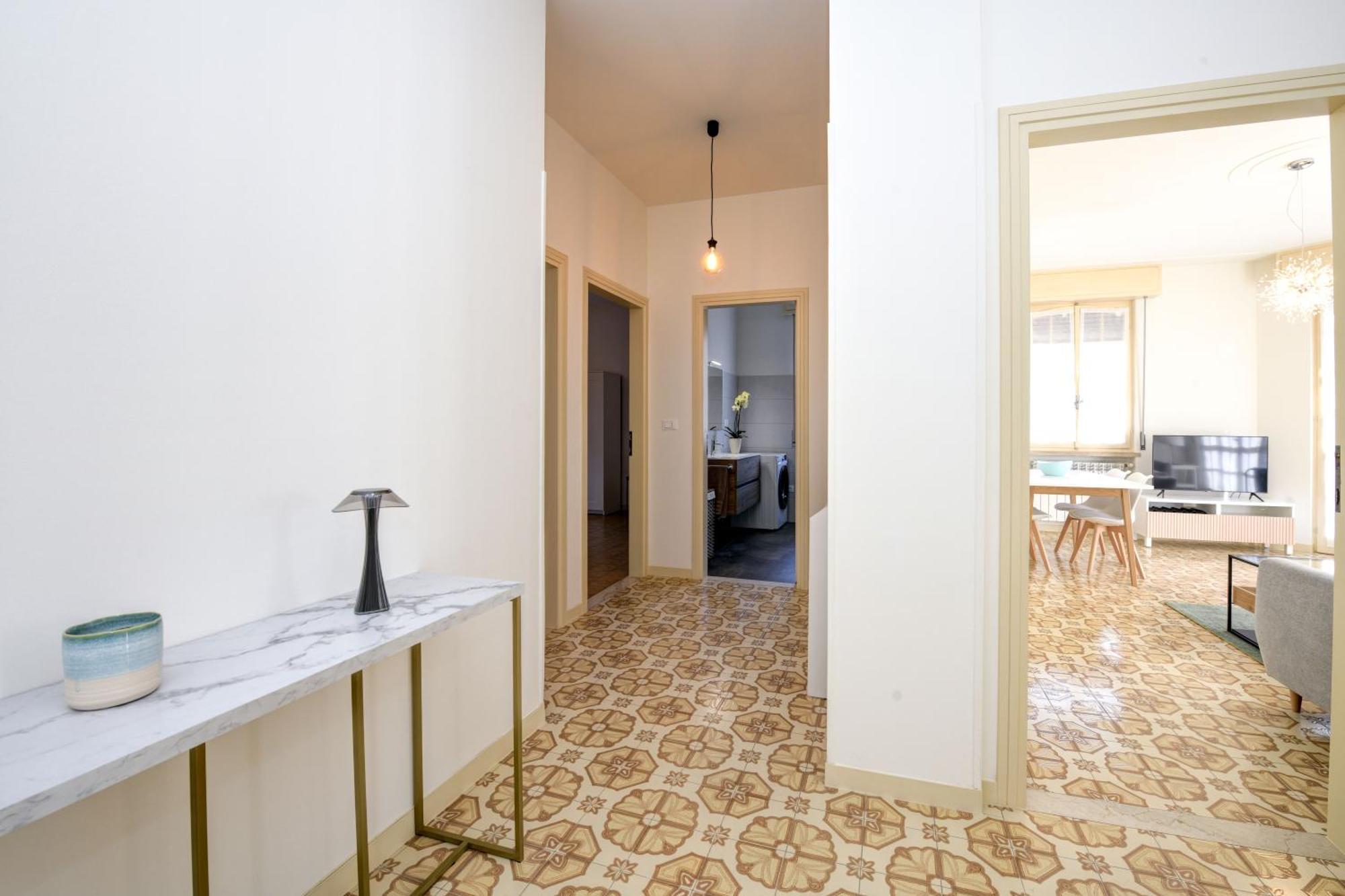 Garda Retreat - And Every Service A 50mt Sirmione