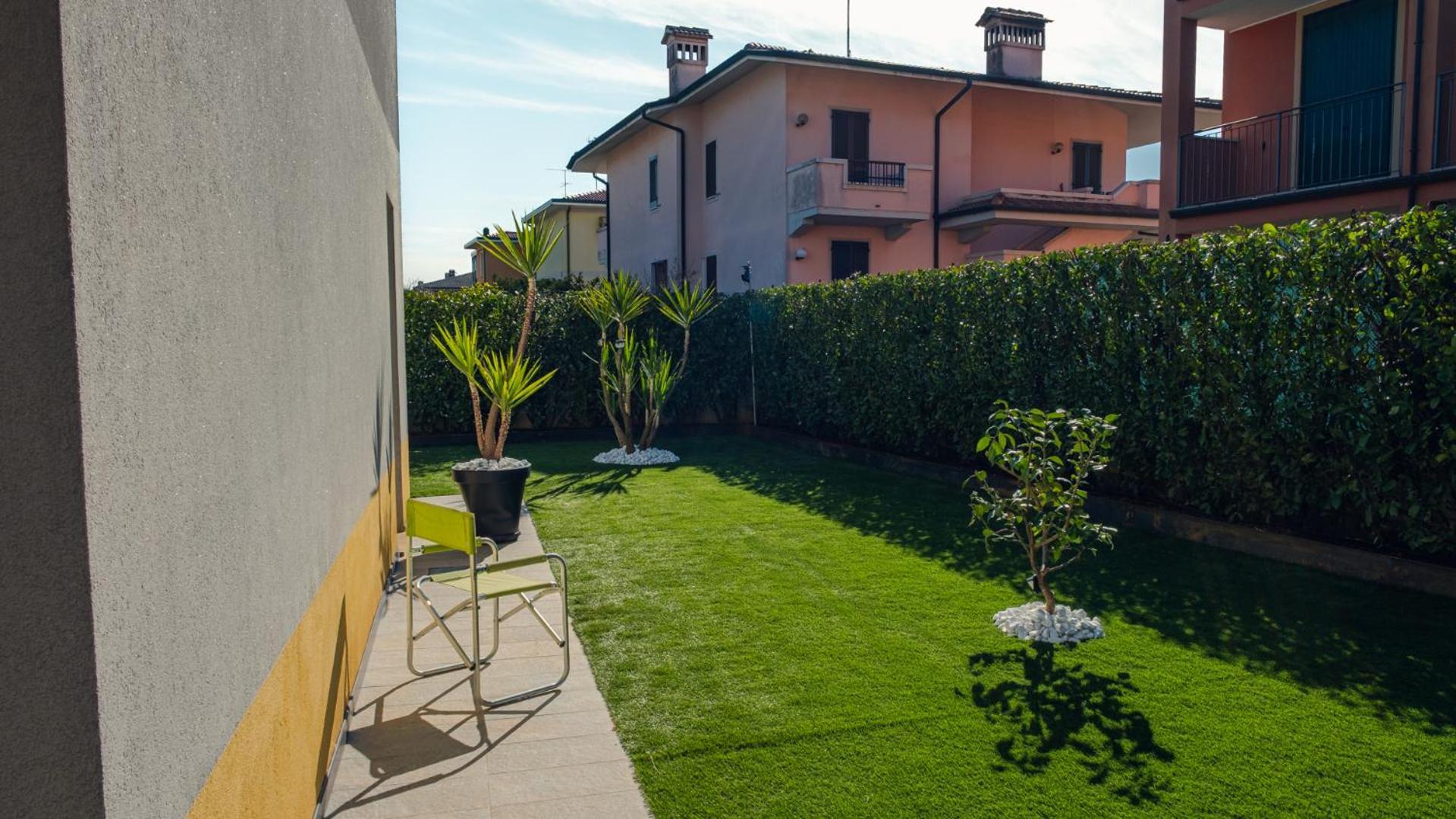 Lugana Lovers - Italian Homing Sirmione