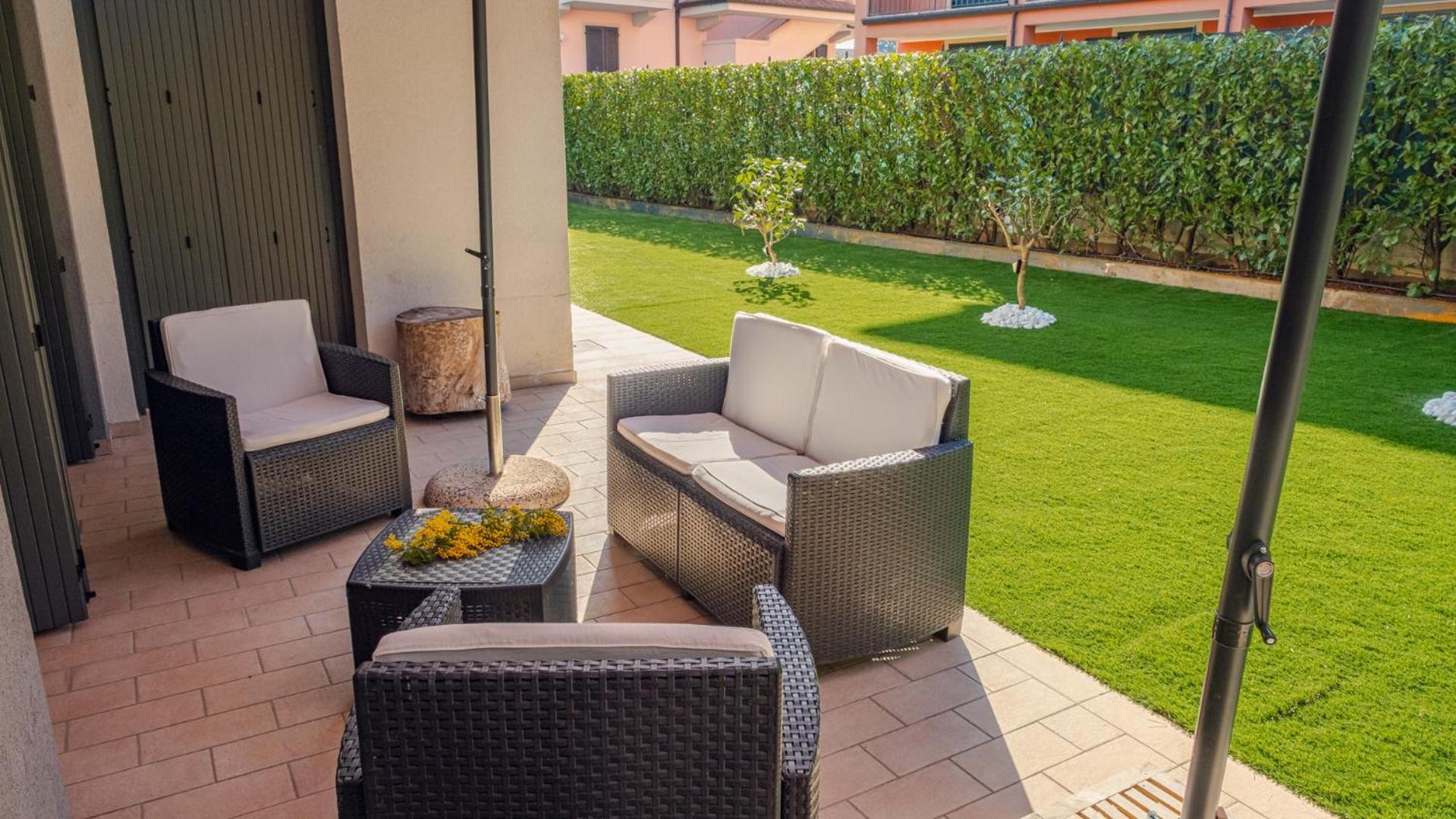 Lugana Lovers - Italian Homing Apartment *