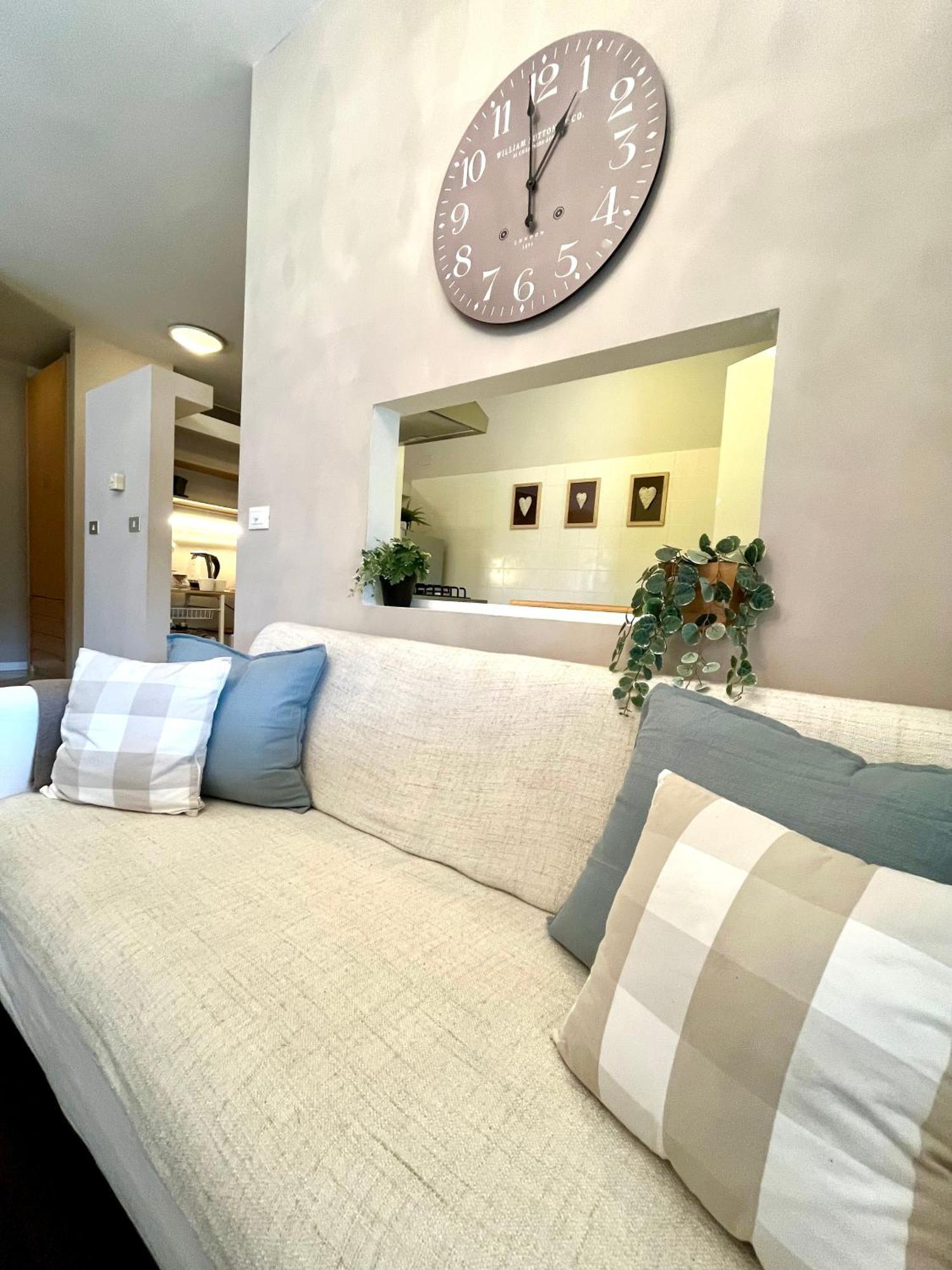 Apartment Your Studio In