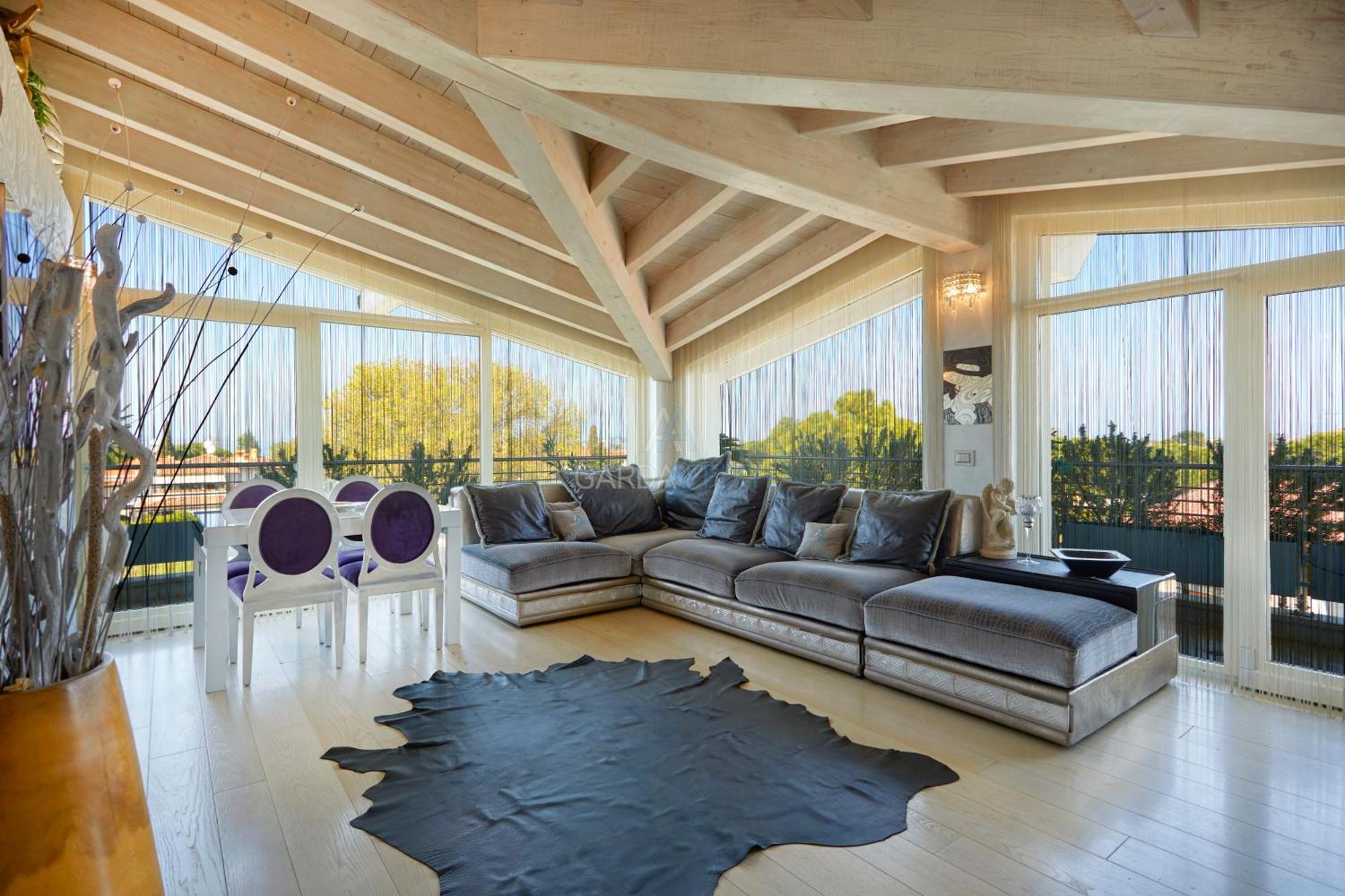 Apartament King Loft - Attico Vista Sirmione