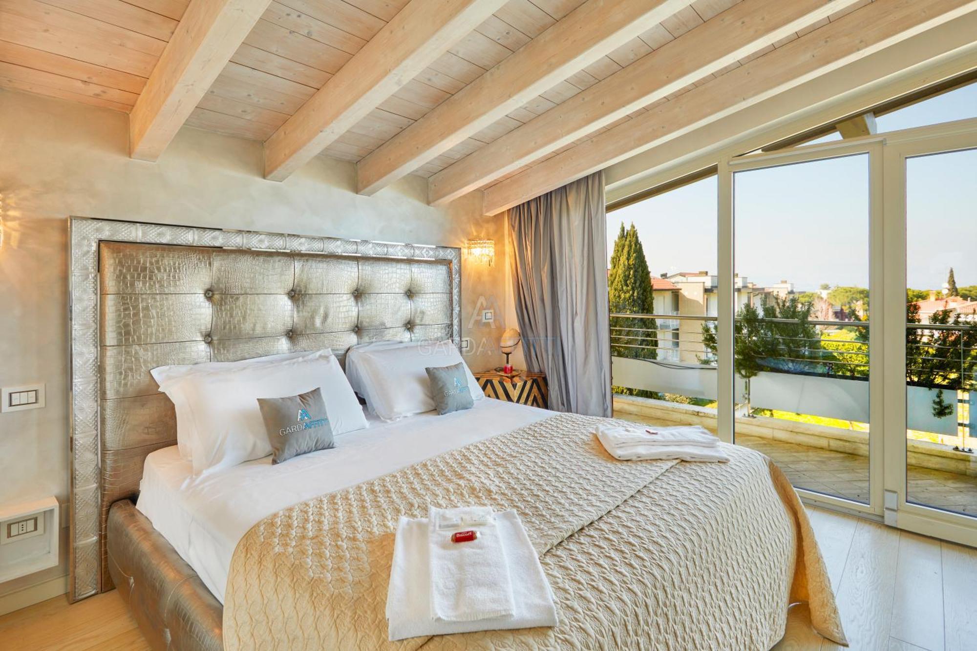 King Loft - Attico Vista * Sirmione