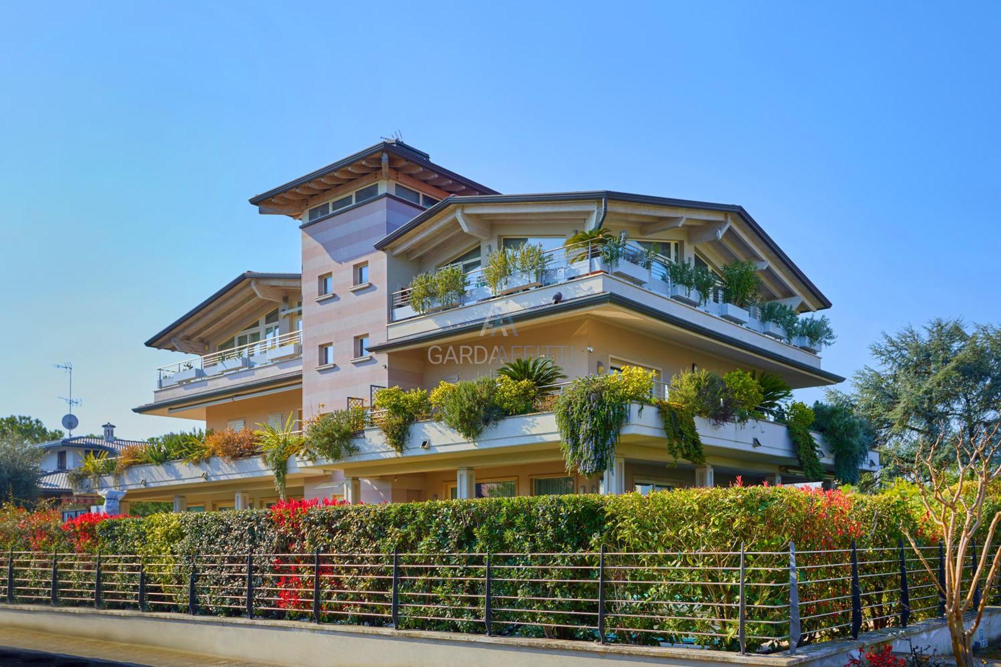 King Loft - Attico Vista Sirmione