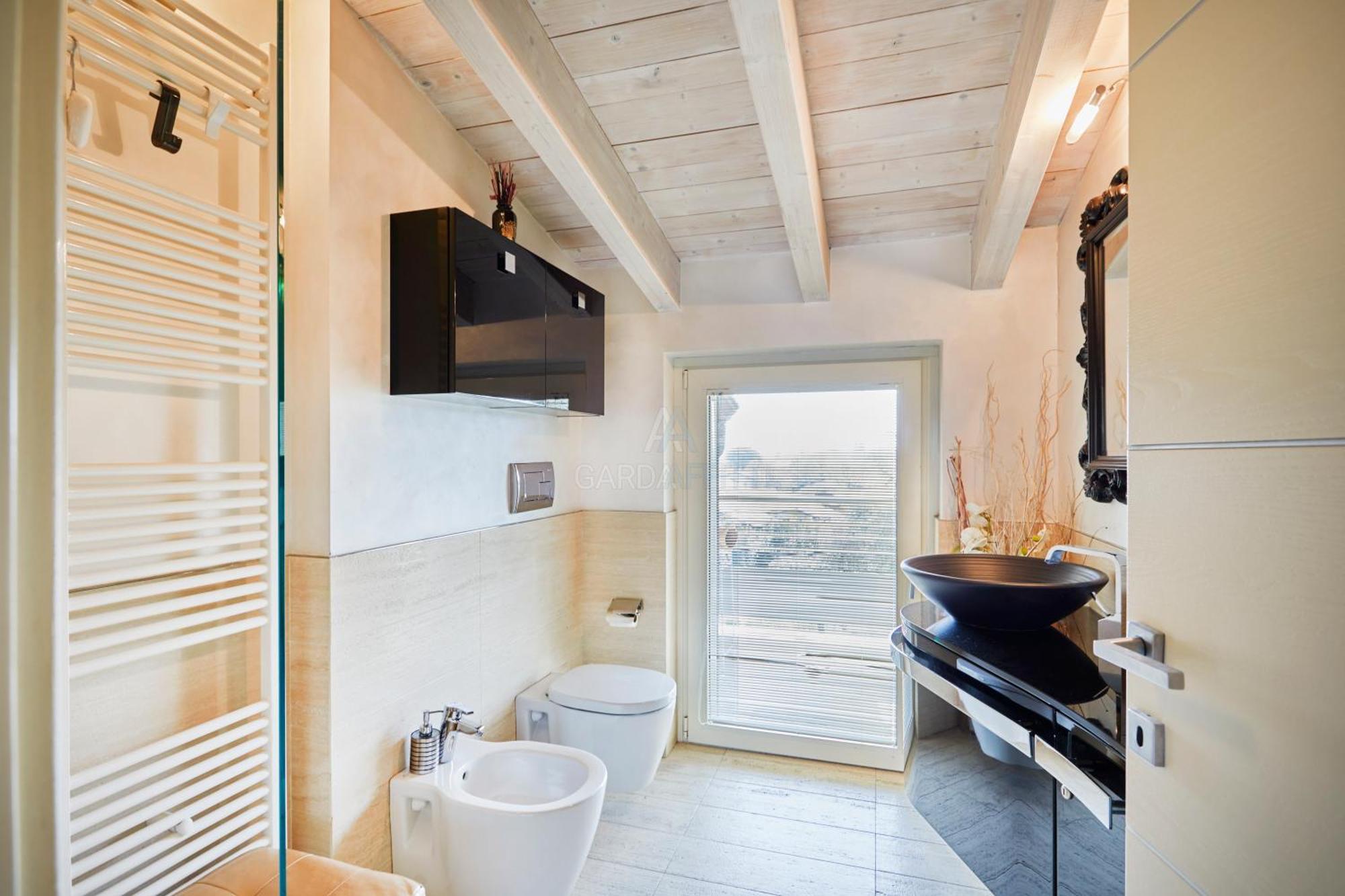 King Loft - Attico Vista Apartment Sirmione