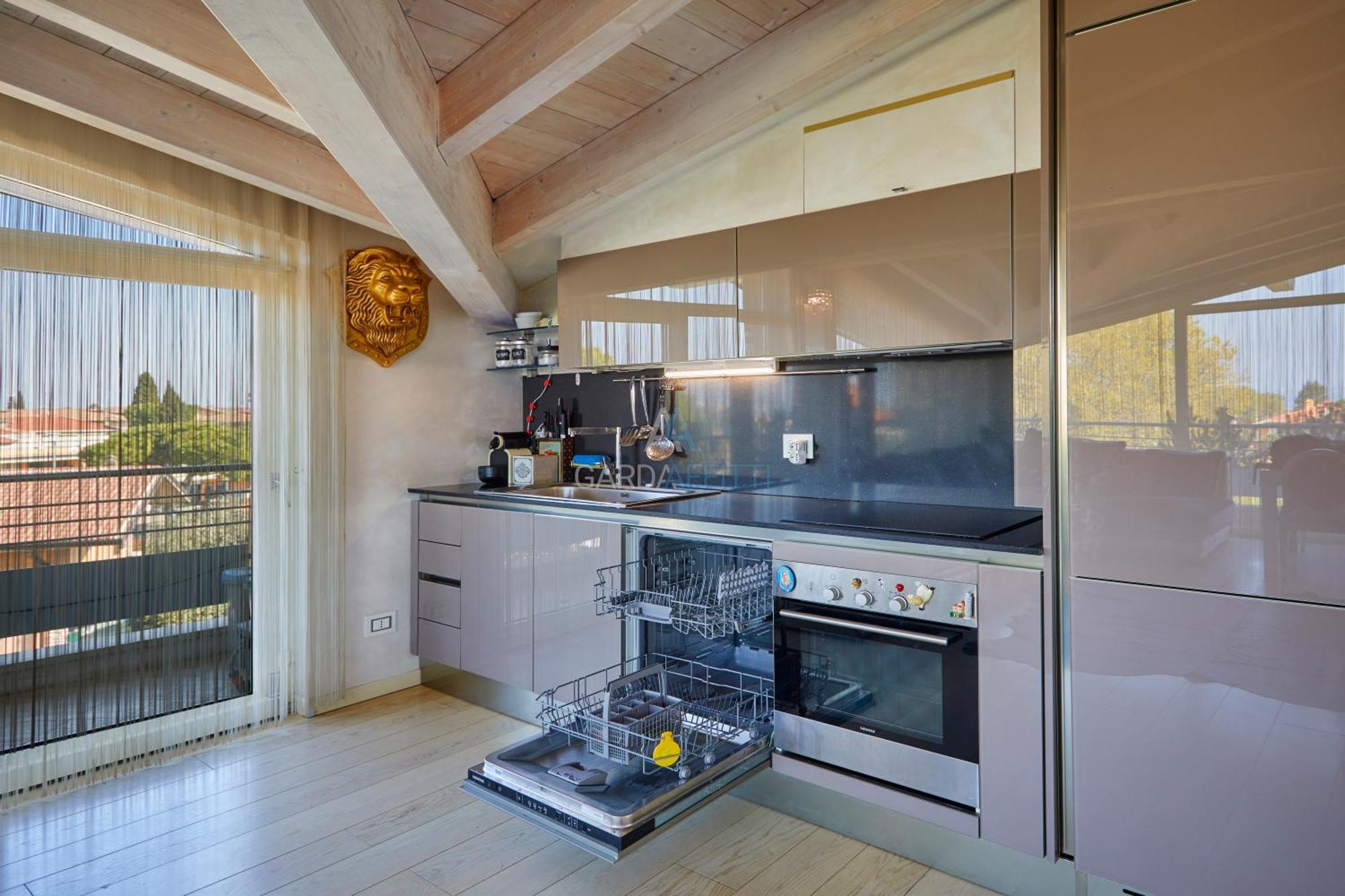 King Loft - Attico Vista Apartment Sirmione