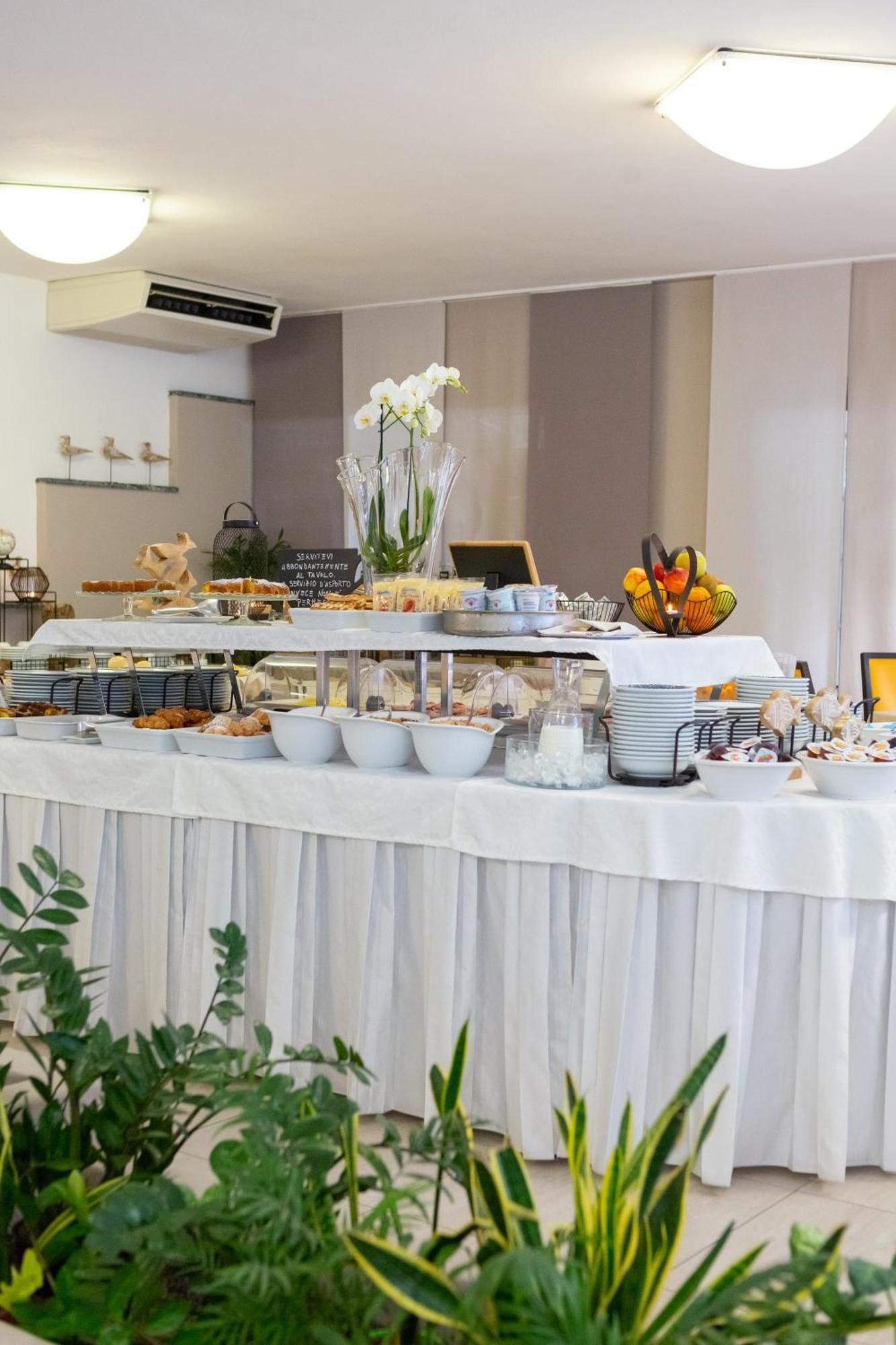 Maria Hotel 3*