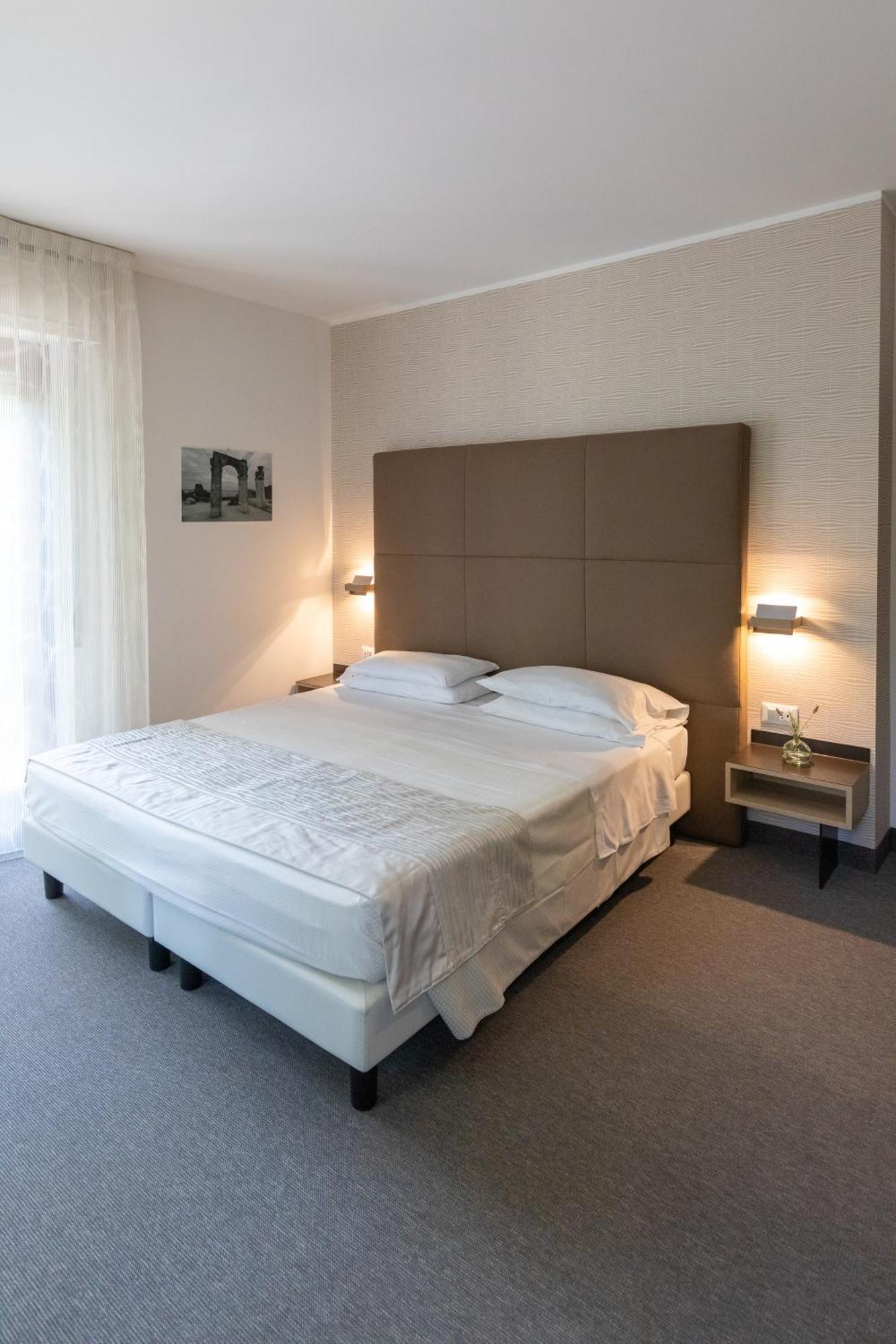 Hotel Maria Sirmione