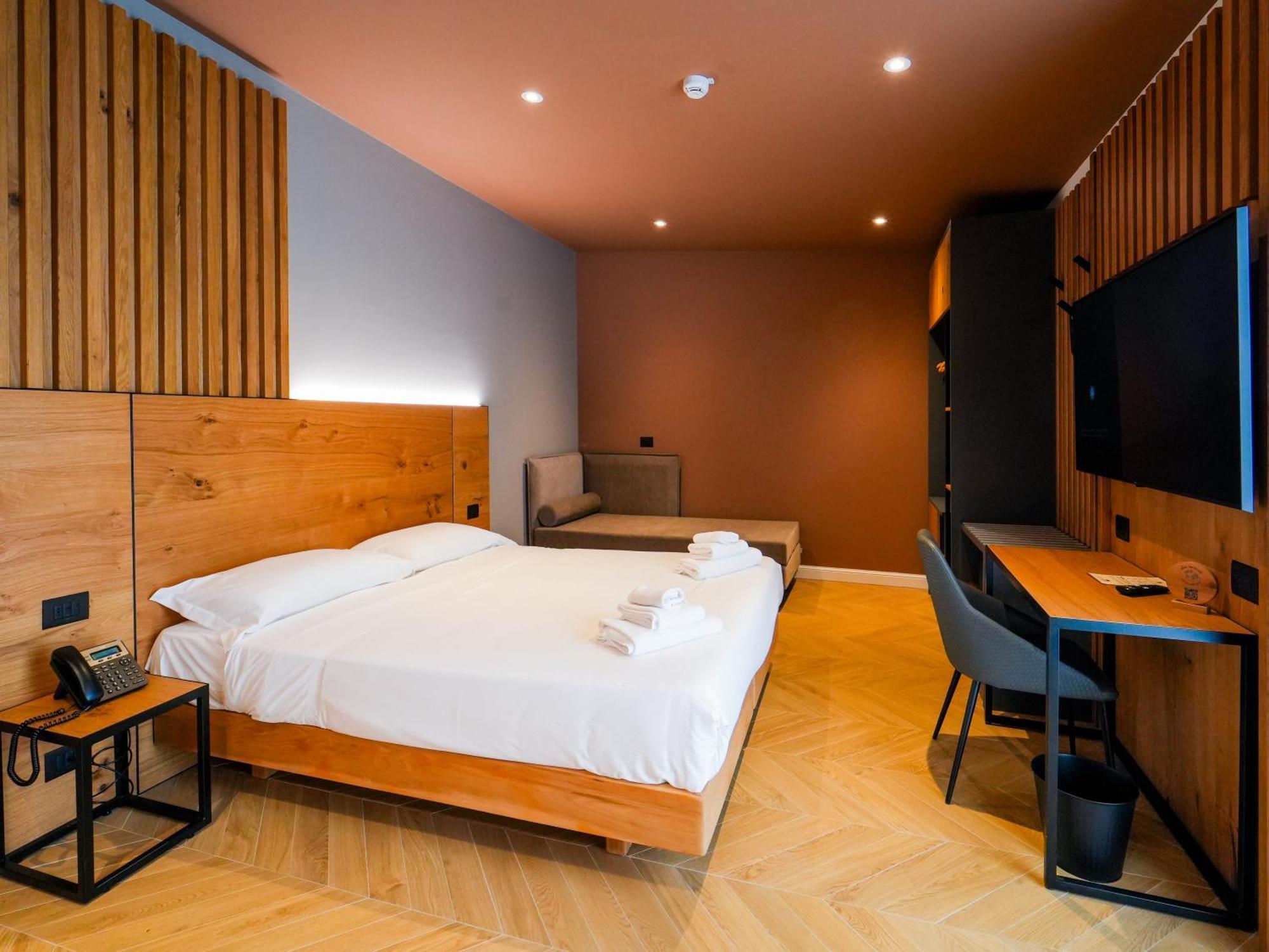 Arya By Mauro Hotel 3*