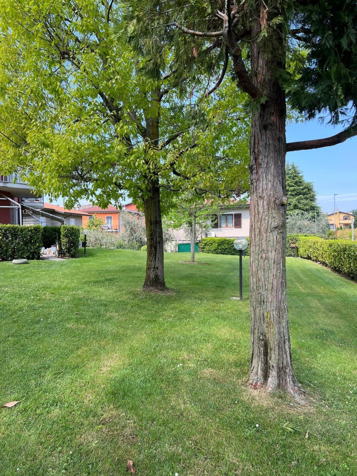 - With Lakefront Pool Apartment *