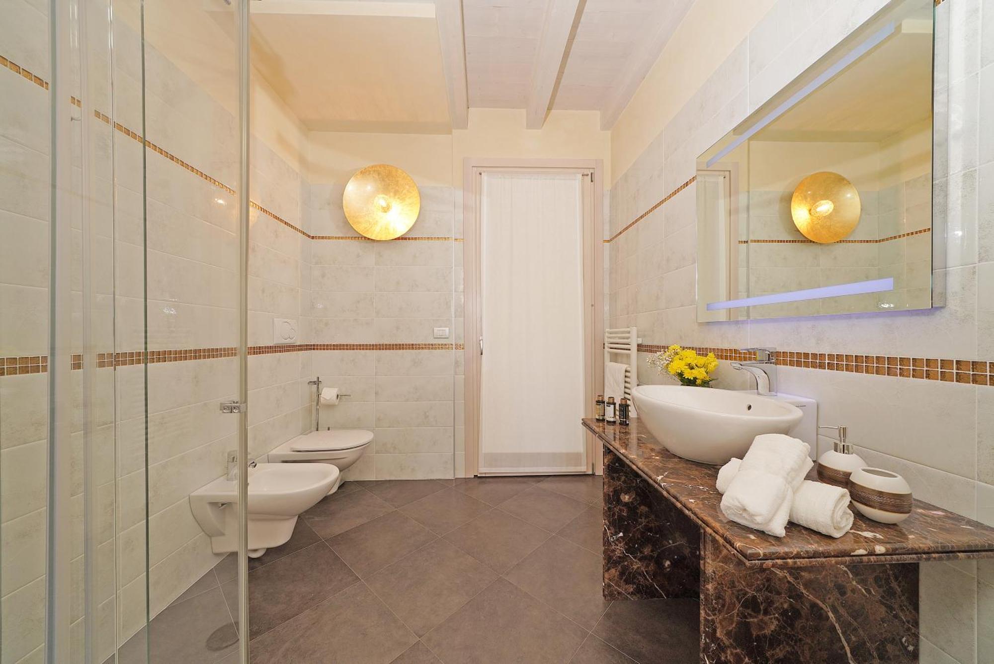 Apartment Caesar C4 - Gardagate Sirmione