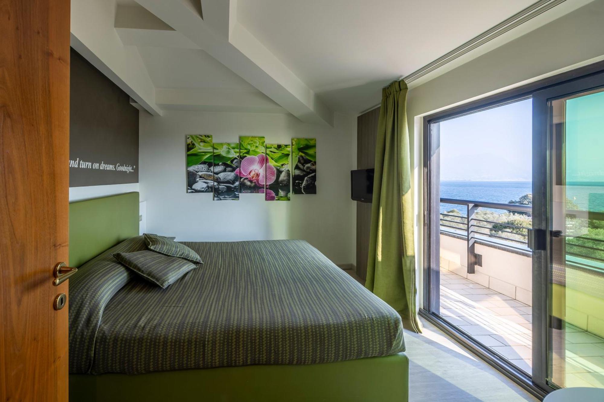 Ideal Sirmione