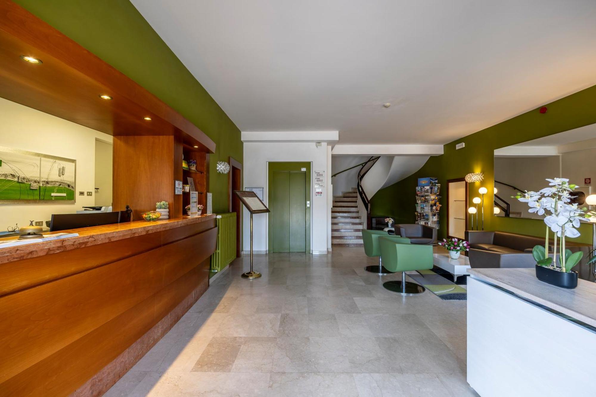 Hotel Ideal