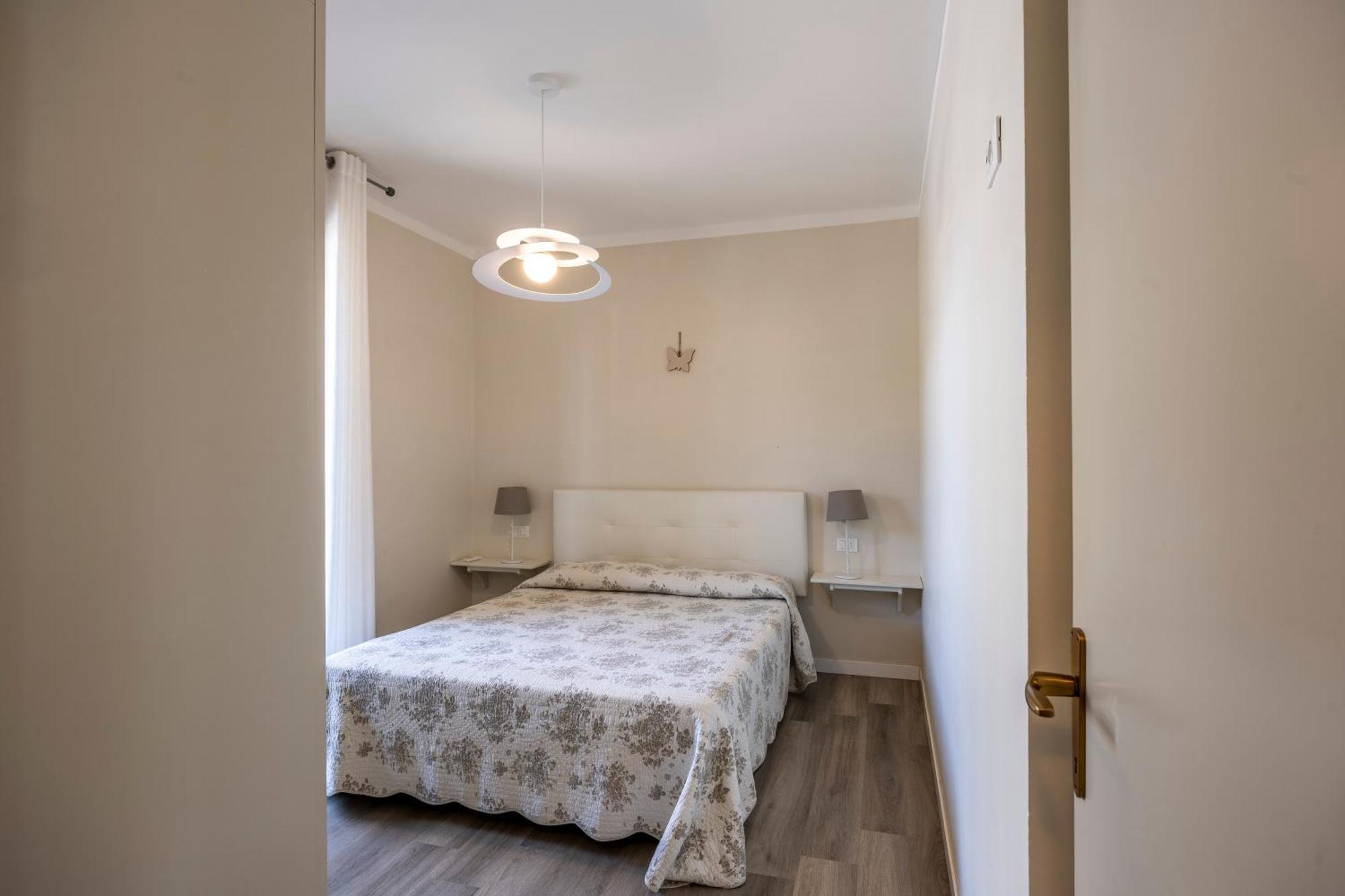 Peninsula Apartment