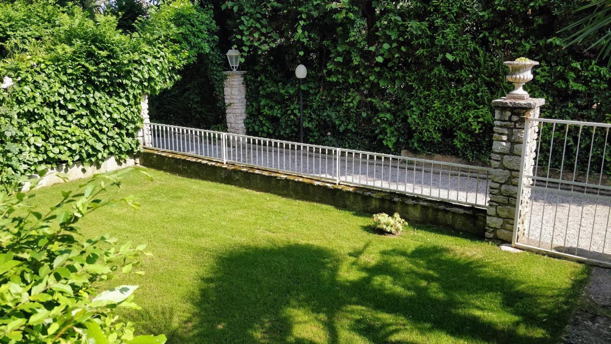 Trilocale Sporting Con Giardino Privato E Wifi - Sunset Apartment