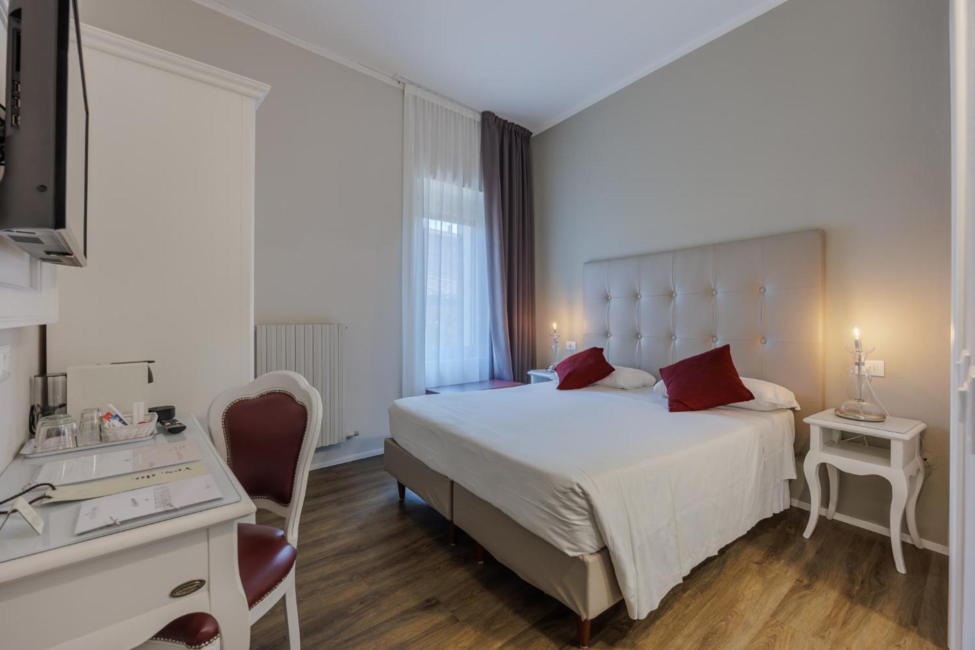 Degli Oleandri Hotel Sirmione