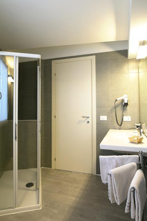 Olimpia Hotel 2*