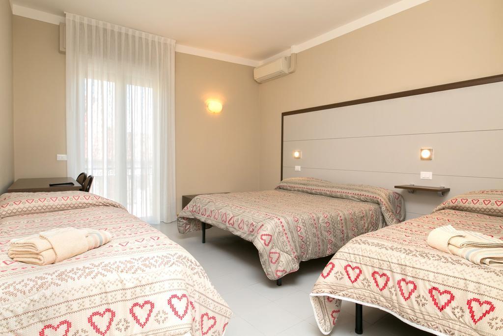 Olimpia Hotel 2*