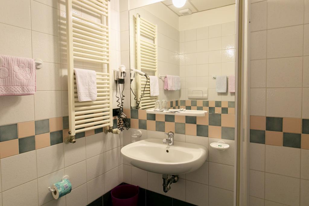 Hotel Olimpia 2*