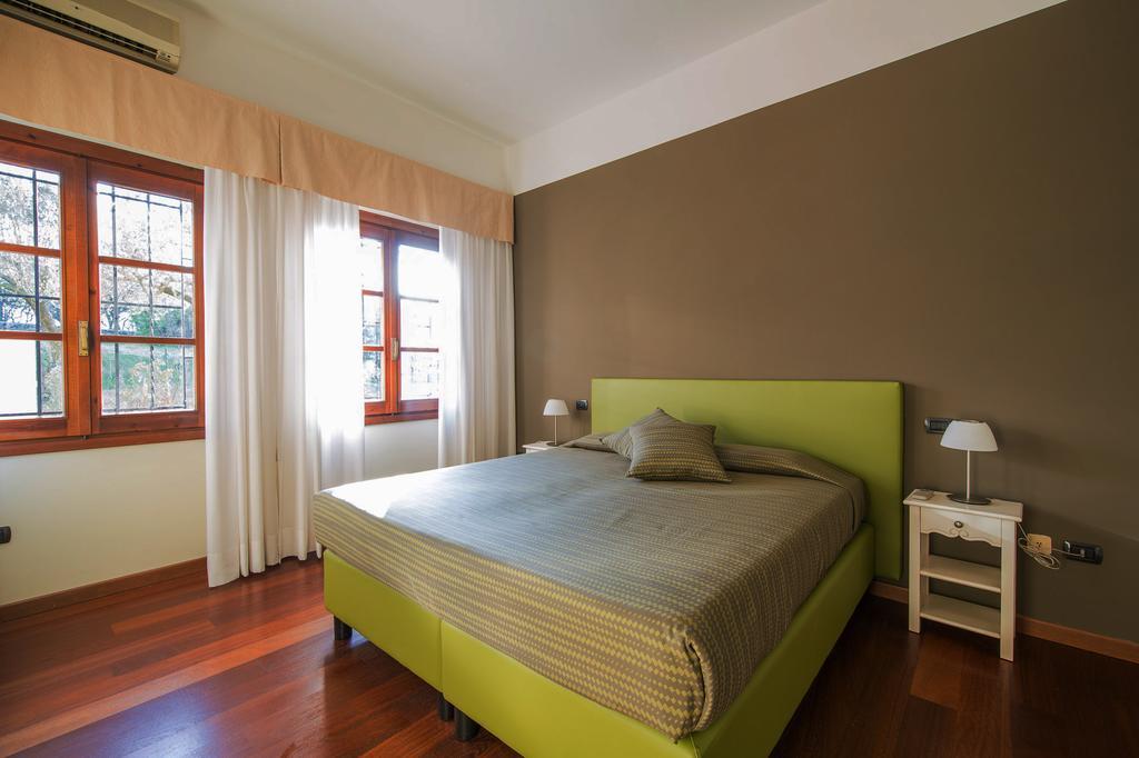 Ideal Apartment
