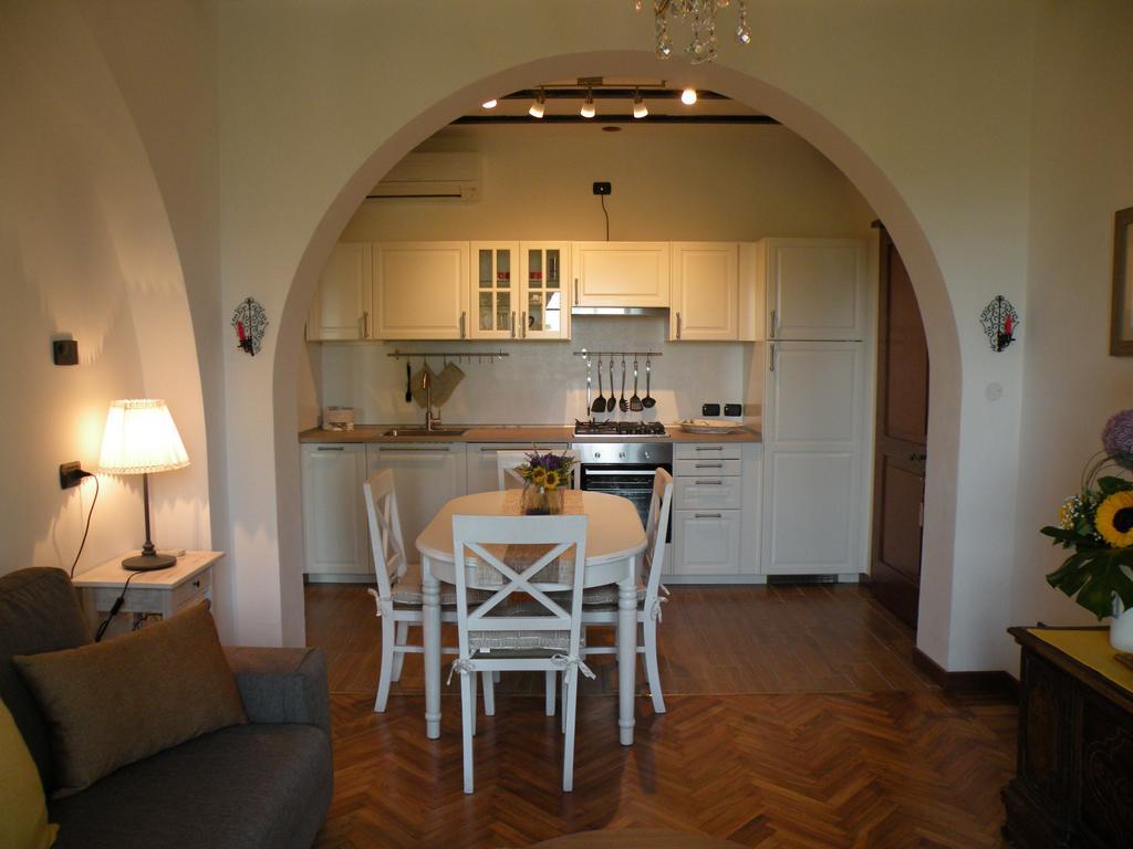 Huoneisto Villa Paradiso Apartment