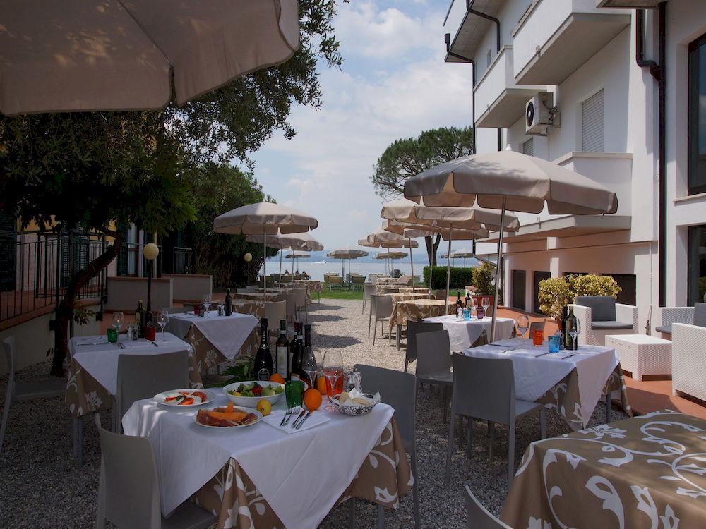 Saviola Hotel