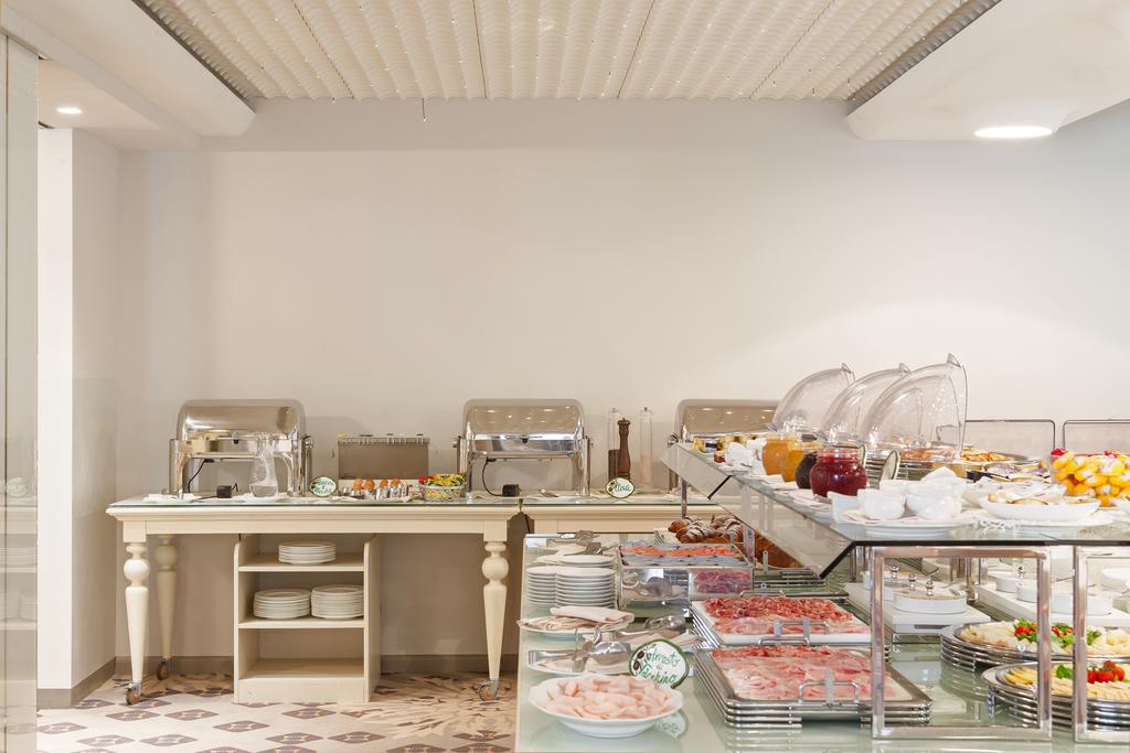 Olivi & Natural Spa Hotel 4*