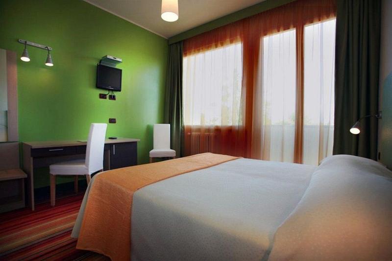 Hotel Suisse 3*