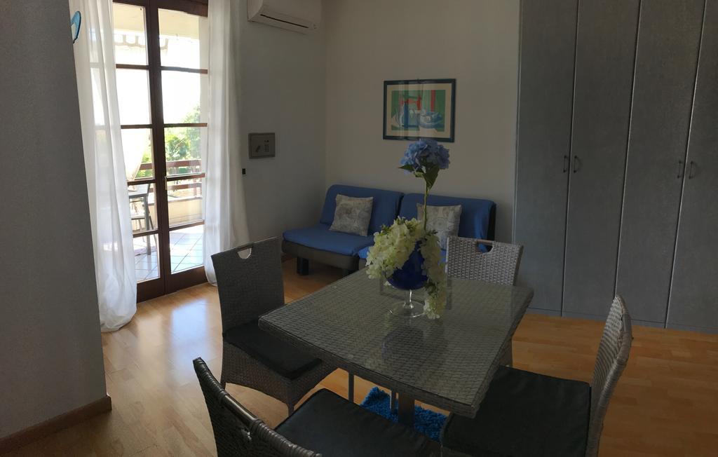 Alexandra Khách sạn hẻo lánh 3*