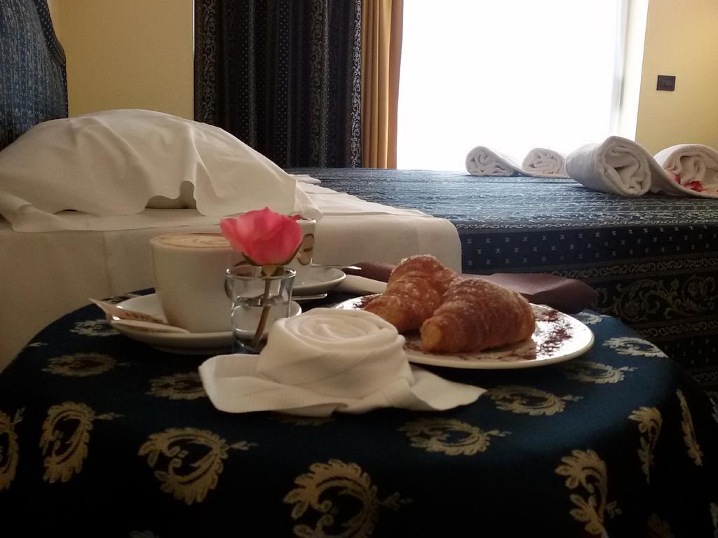 Yachting Mistral Hotel