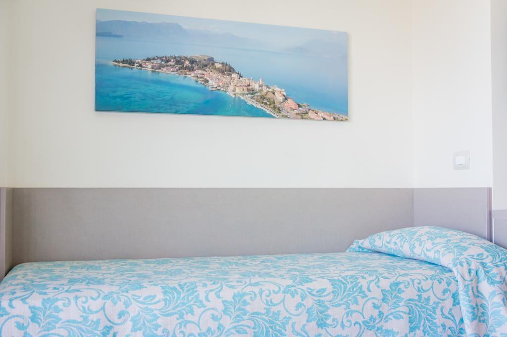 Hotel Holiday Hotel